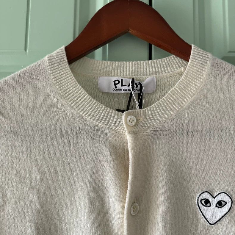Comme des Garcons Comme Des Garcons White Heart Embroidered Cardigan Size L / US 10 / IT 46 - 5 Thumbnail