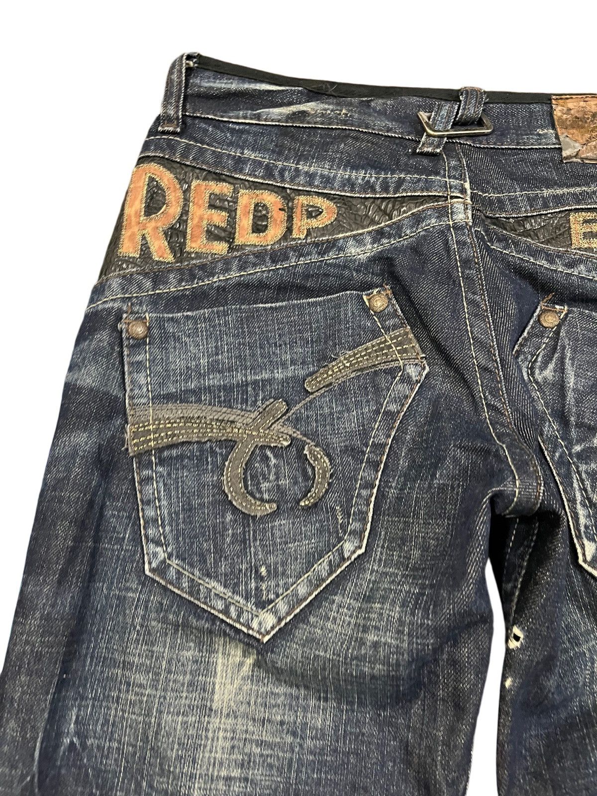 Japanese Brand Vintage Red Pepper Stars Punk Distressed Denim Size US 30 / EU 46 - 9 Thumbnail