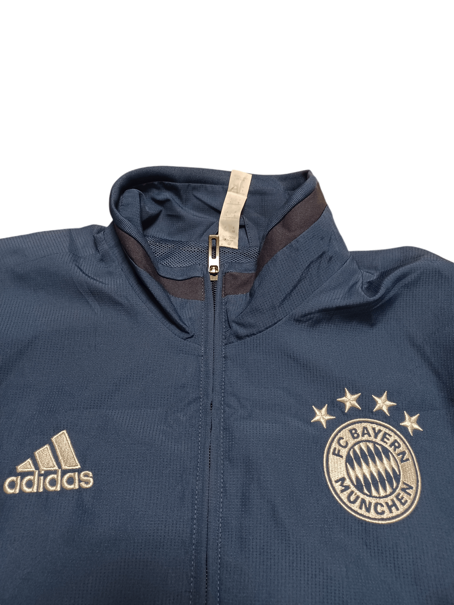 Adidas 2019 ADIDAS BAYERN MUNICH NYLON TRACKING JACKET SOCCER DRILL Size US S / EU 44-46 / 1 - 2 Thumbnail