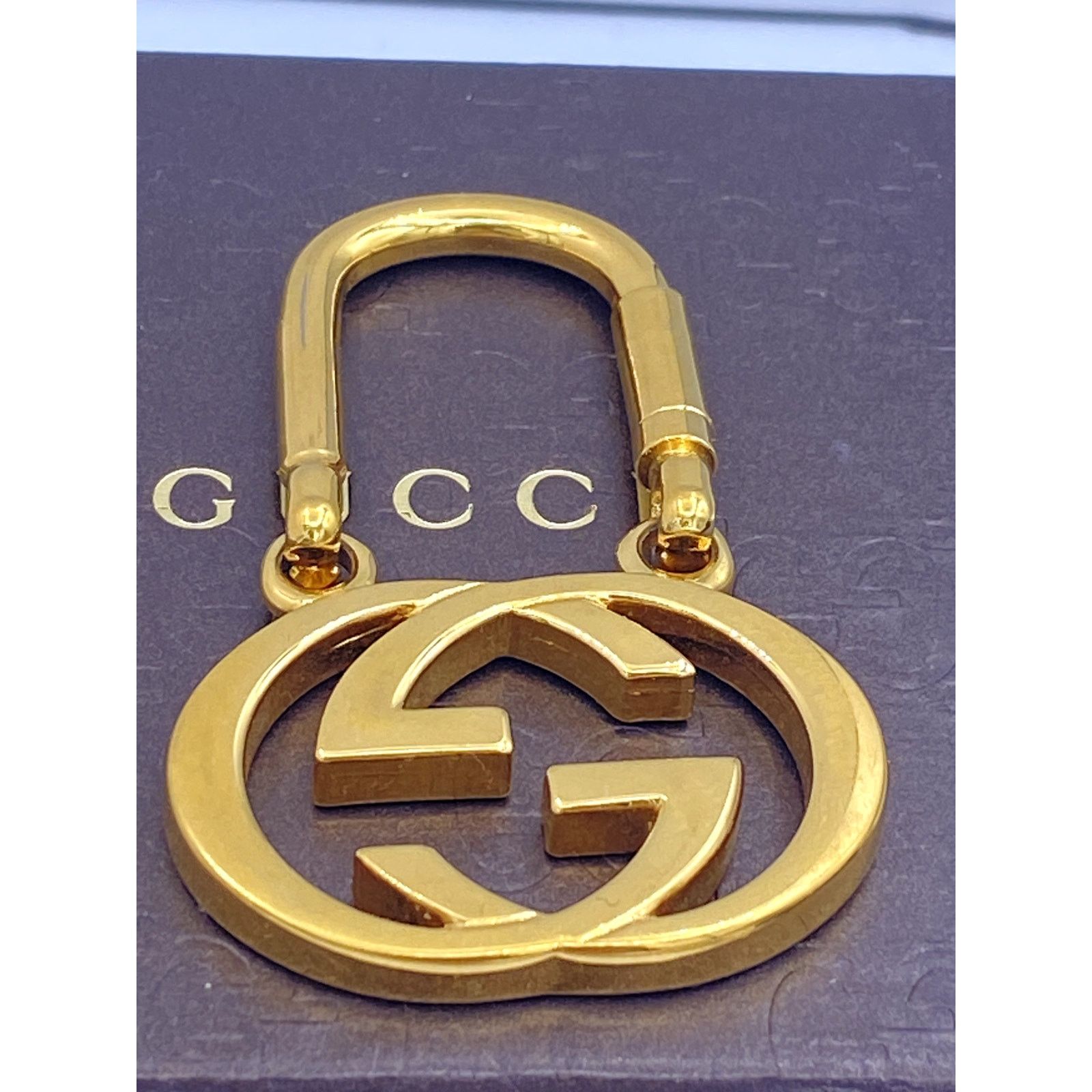 Gucci Authentic Gucci GG Gold Tone Key Key Ring Size ONE SIZE - 2 Thumbnail