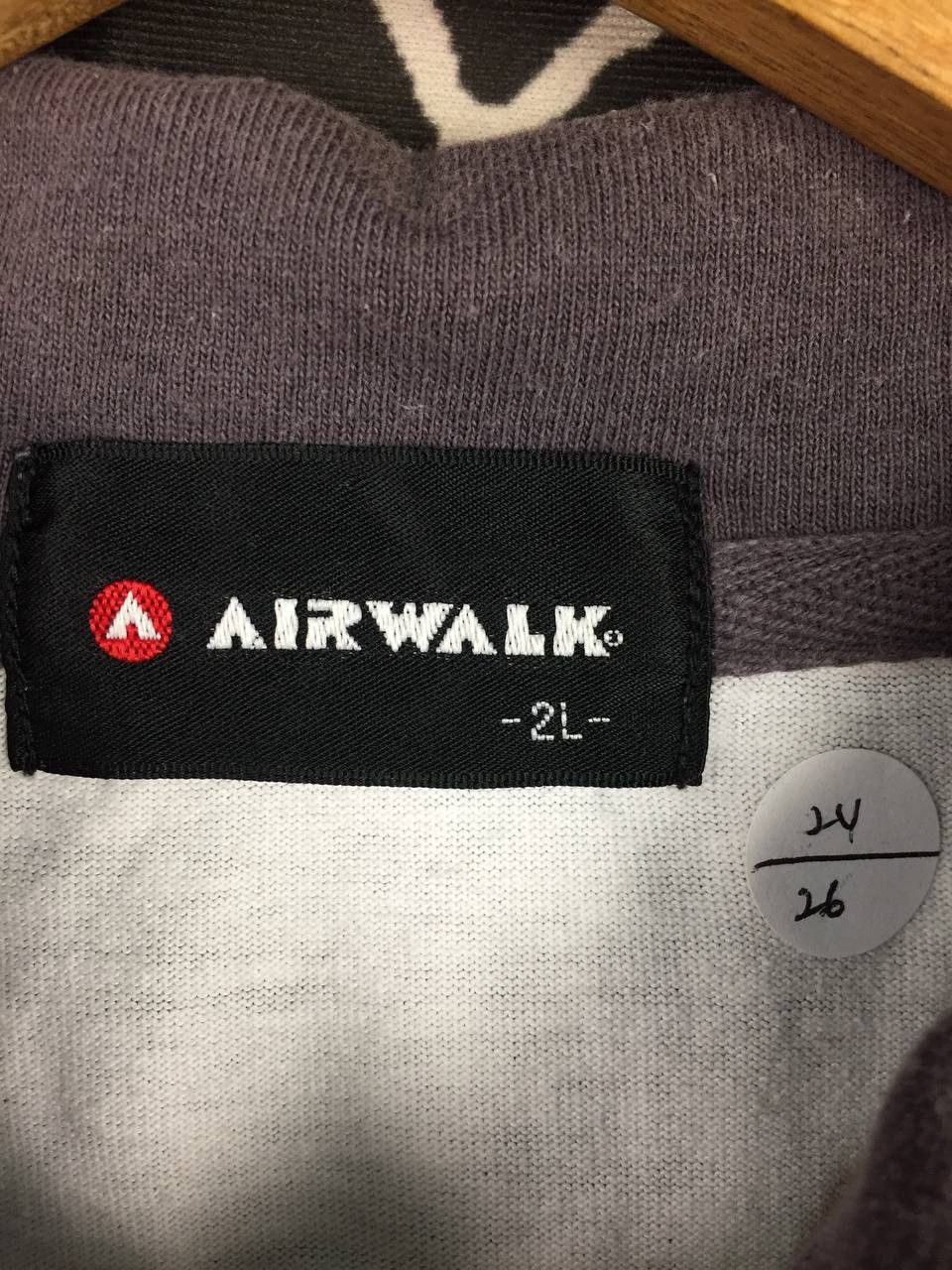 Airwalk Vtg 00s Airwalk Cityscape All Over Print Skate Polo Shirt Size US XL / EU 56 / 4 - 9 Thumbnail
