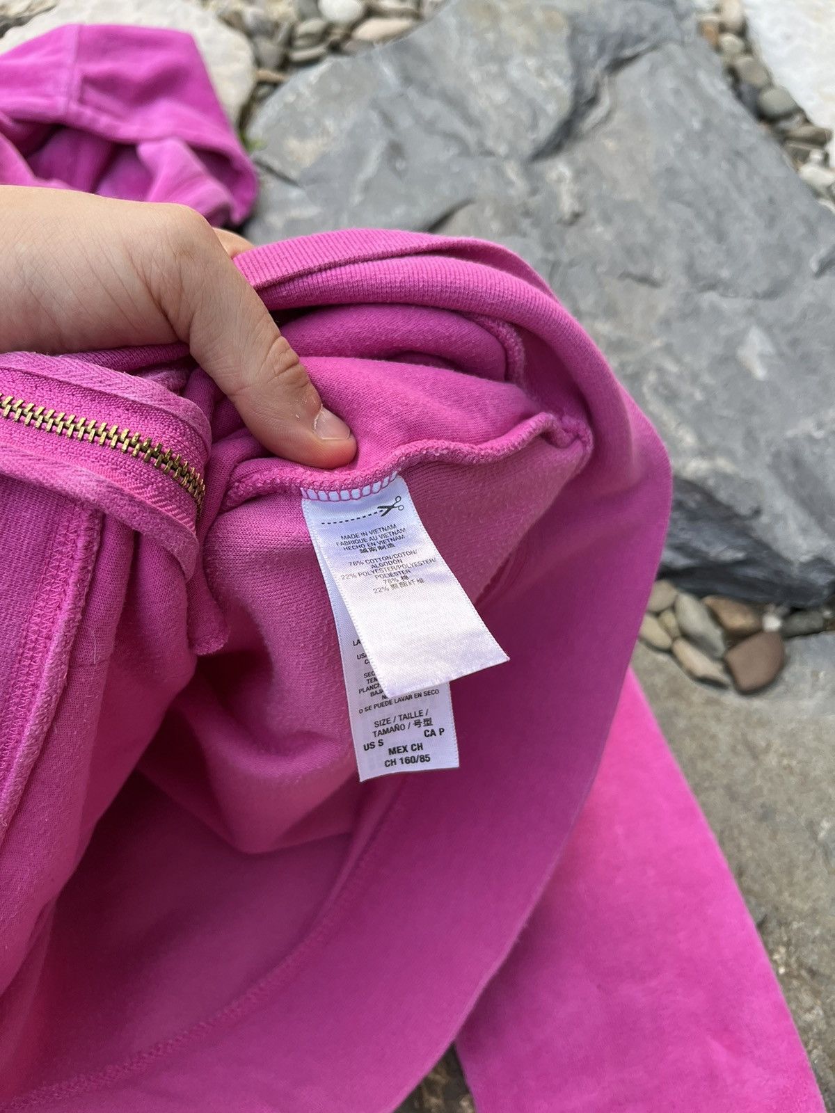 Juicy Couture × Vintage Vintage Juicy Couture y2k velvet zip hoodie basic sweatshirt Size S / US 4 / IT 40 - 15 Thumbnail