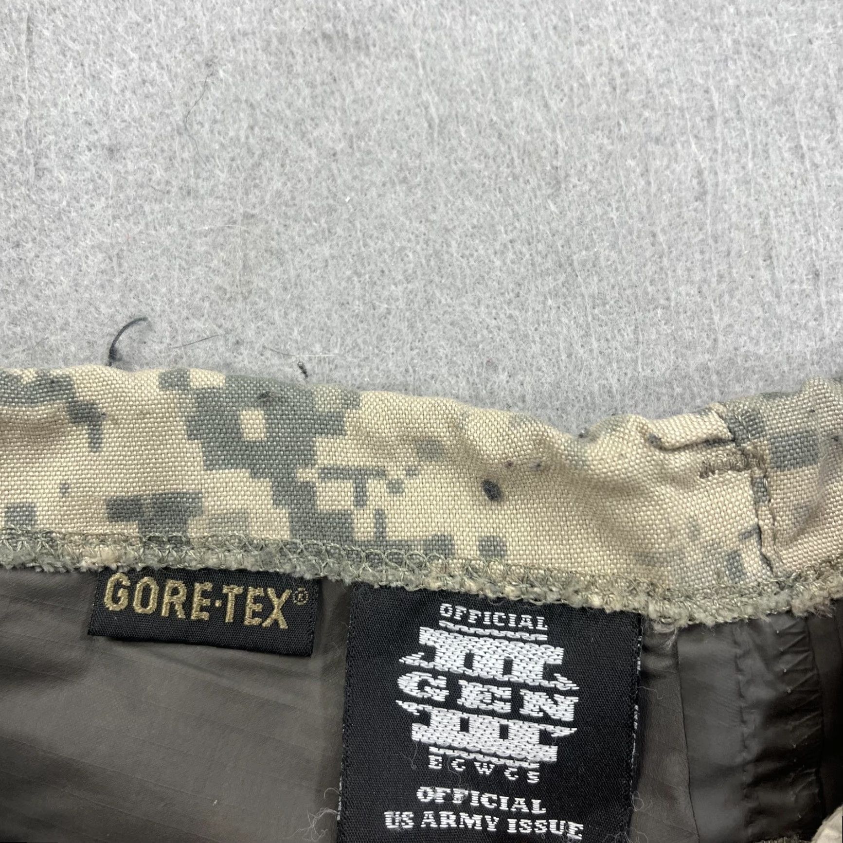 Rains ADS Cargo Pants Mens M Camouflage Green Gen III ECWCS Rain Waterproof Army Pants Mens Size US 31 - 7 Thumbnail