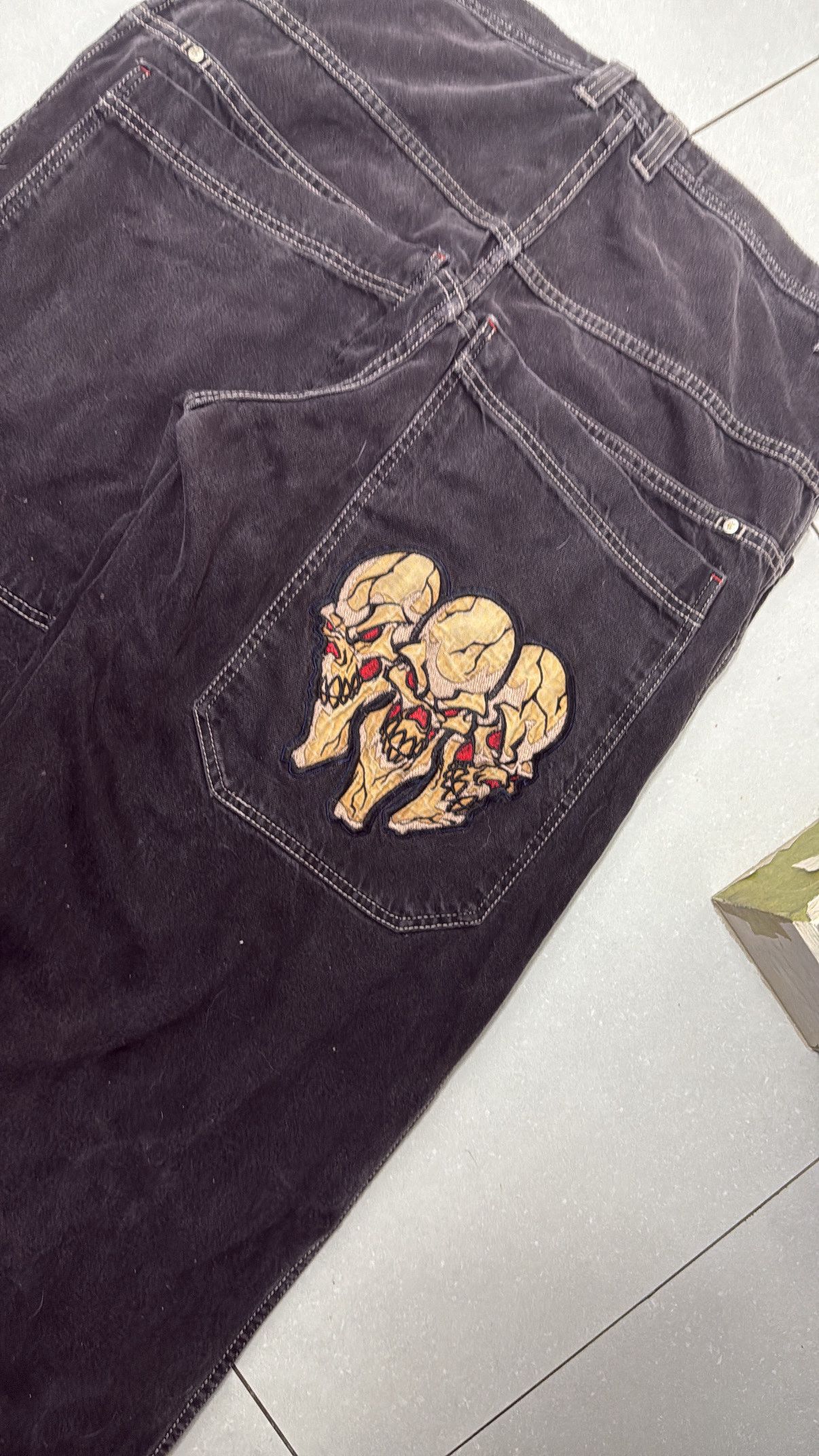 JNCO Jnco Triple Skull 2000s Grail 38x32, Size US 38 / EU 54 - 3 Thumbnail