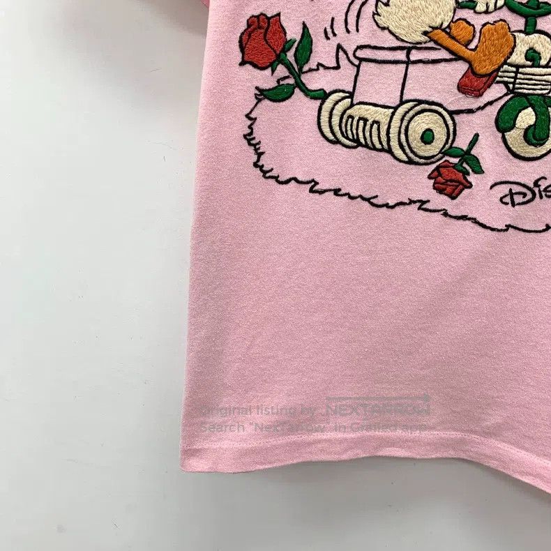 Gucci Gucci Pink Donald Duck floral embroidered cotton round-nec Size XS / US 0-2 / IT 36-38 - 4 Thumbnail
