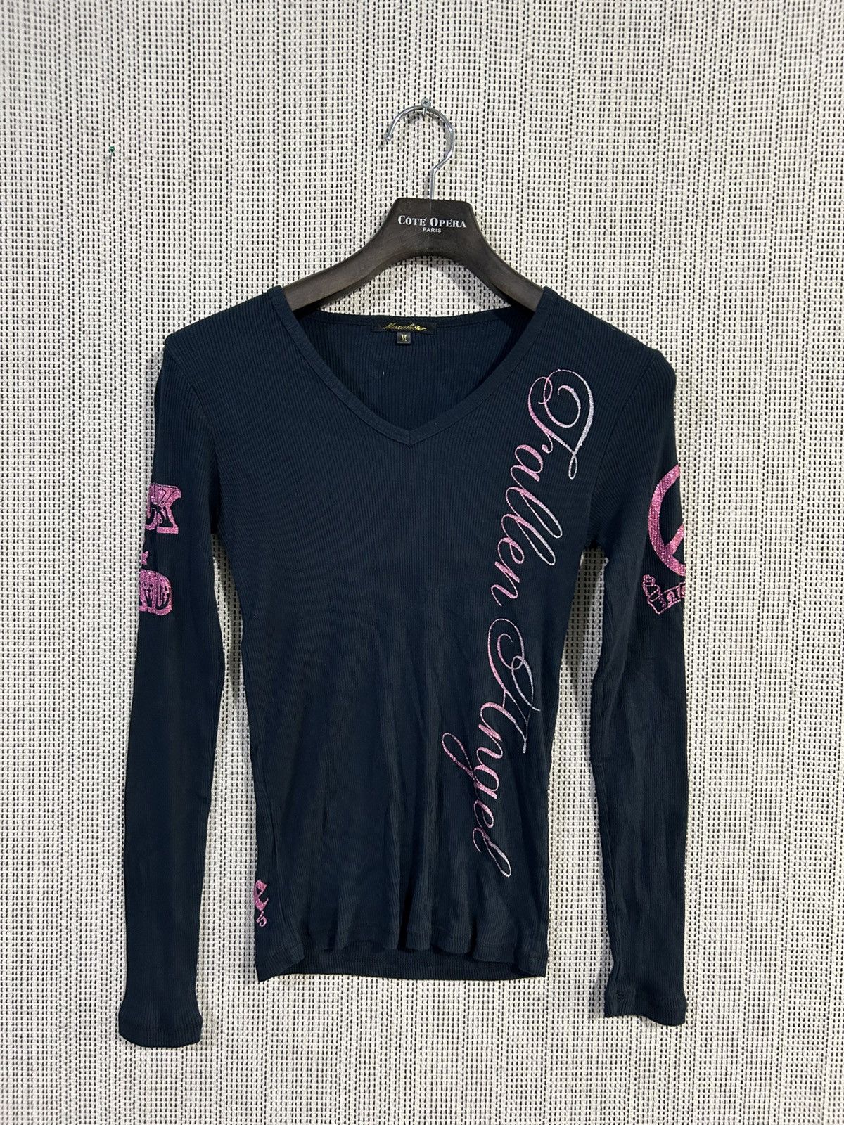 Beauty Beast Y2k gothic rock punk tshirt angel wing back hit Size M / US 6-8 / IT 42-44 - 9 Thumbnail