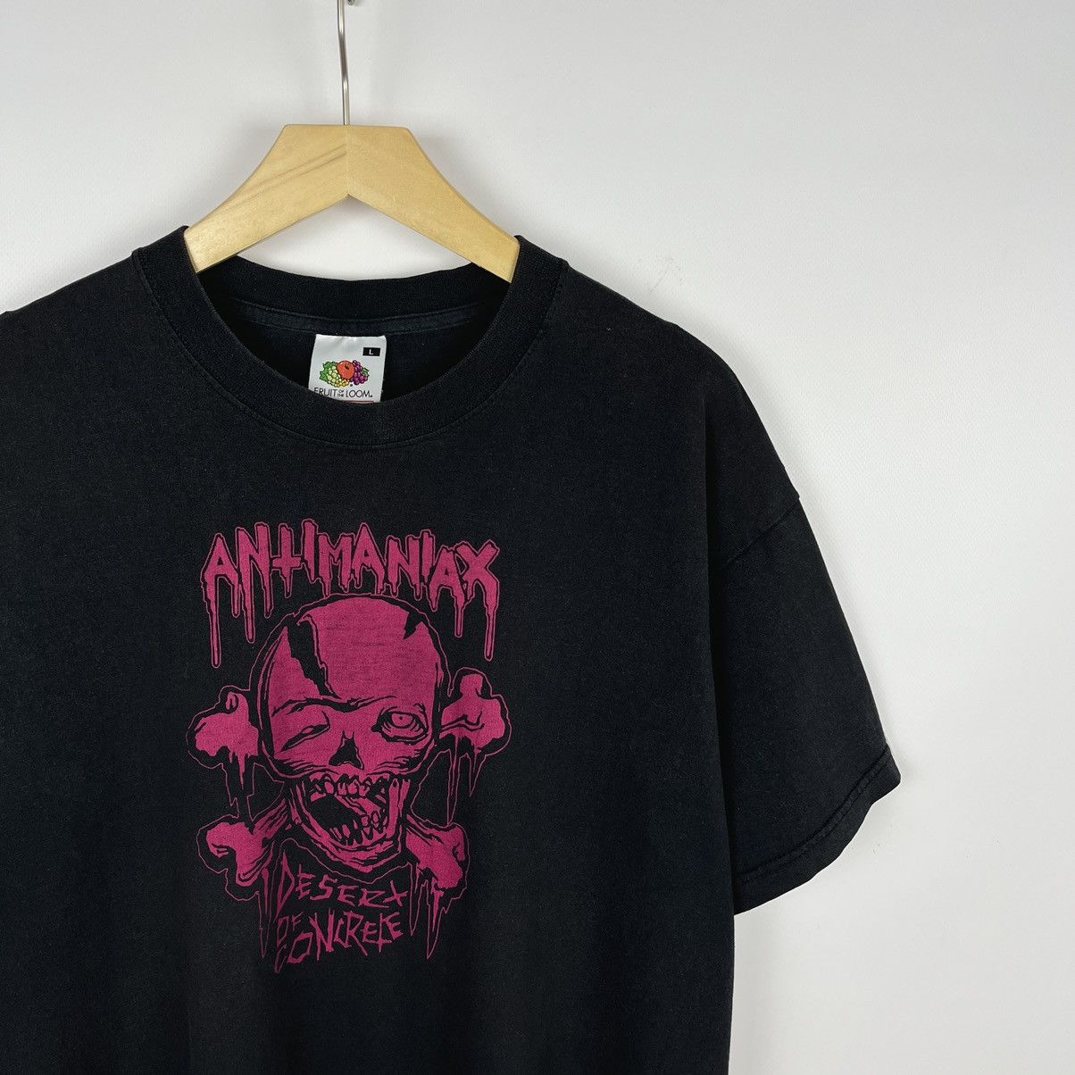 Band Tees Vintage Household Name records punk band tee 00’s Size US L / EU 52-54 / 3 - 2 Thumbnail