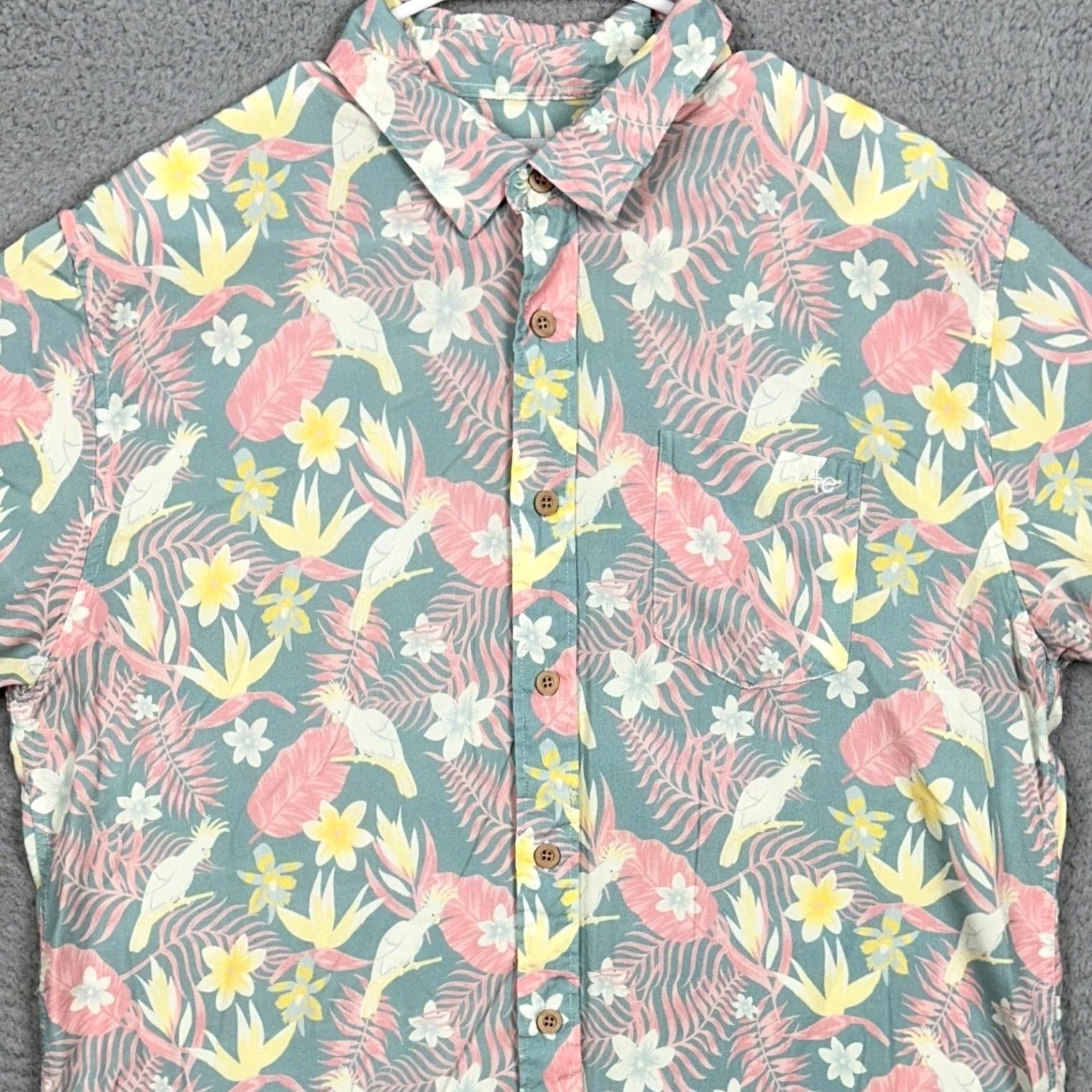 Pinko Tipsy Elves Shirt Men XL Green Pink Hawaiian Floral Button Up Short Sleeve All Seasons Pocket Tropical 2020s Party/Cocktail Womens? Size US XL / EU 56 / 4 - 2 Thumbnail