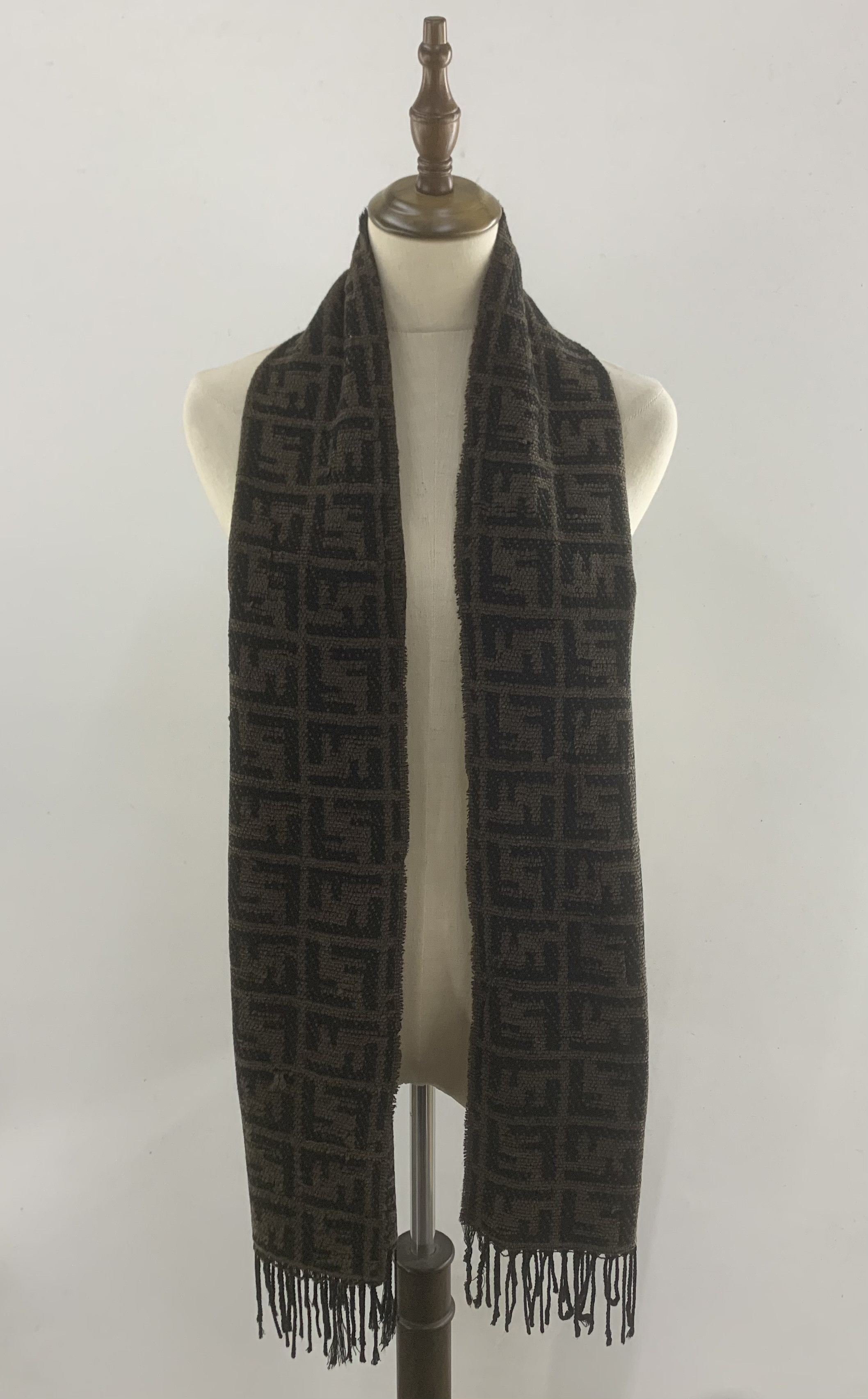 Fendi Fendi Scarf Wool Muffler Neck Wrap BL9255 Size ONE SIZE - 1 Thumbnail