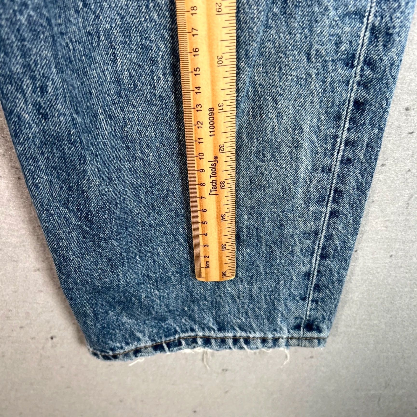 Everlane Everlane Jeans Mens 29 Blue Organic Cotton High-Waisted Straight-Leg Denim Shirt? Size US 29 - 6 Thumbnail