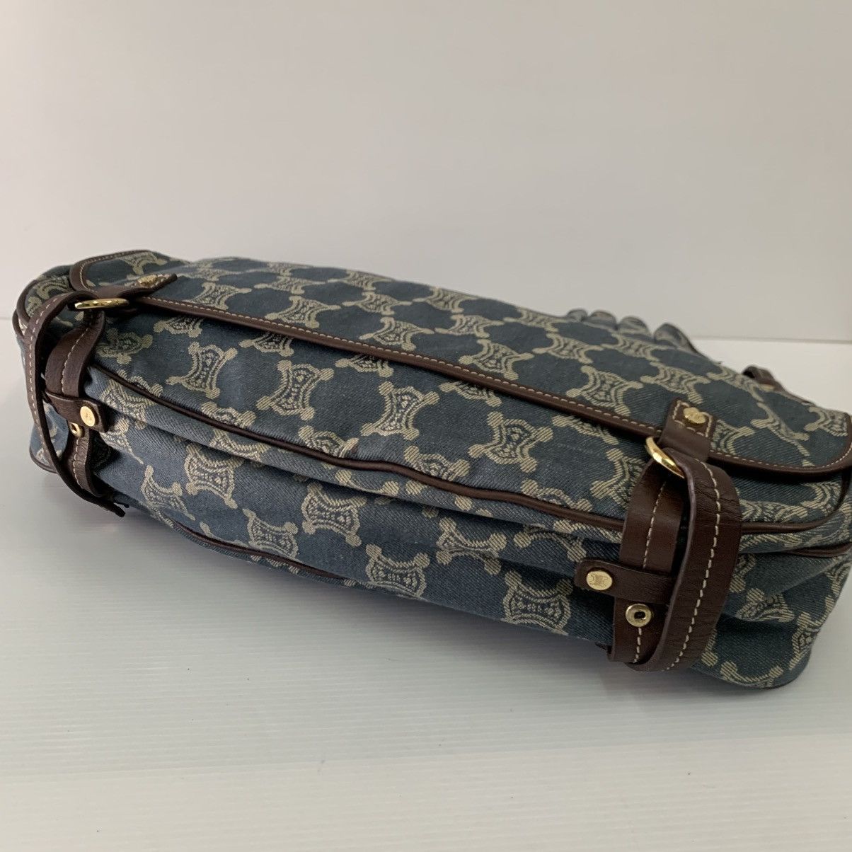 Celine Celine Canvas Denime Shoulder Pre-Owned Bag Size ONE SIZE - 8 Thumbnail