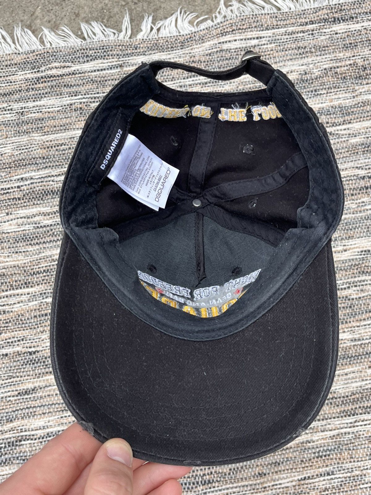 Dsquared2 Vintage Dsquared2 Black Cap Big Logo Luxury Streetwear Y2K Size ONE SIZE - 8 Thumbnail