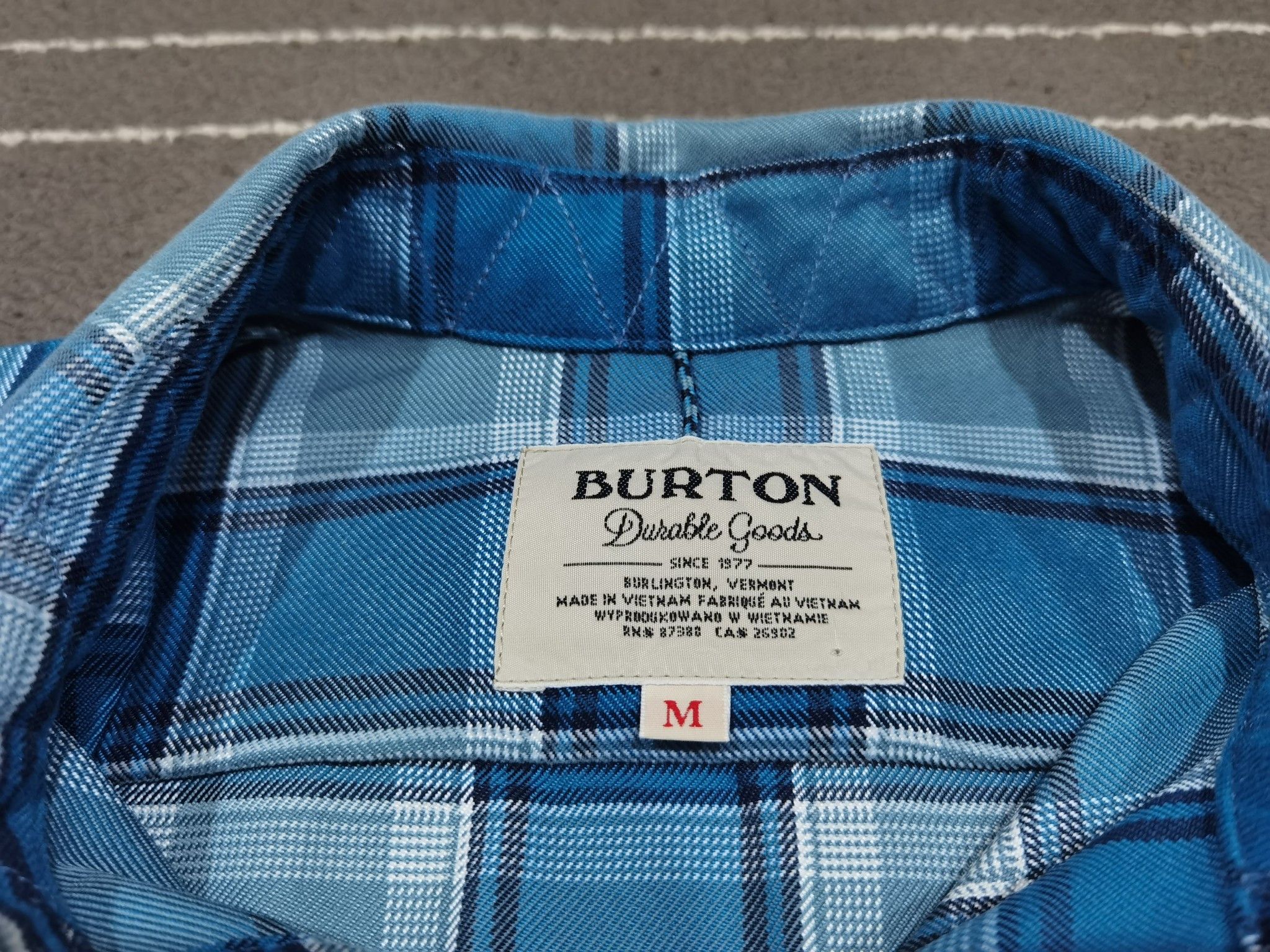 Burton BURTON button up flannel M 7067 Size US M / EU 48-50 / 2 - 4 Thumbnail