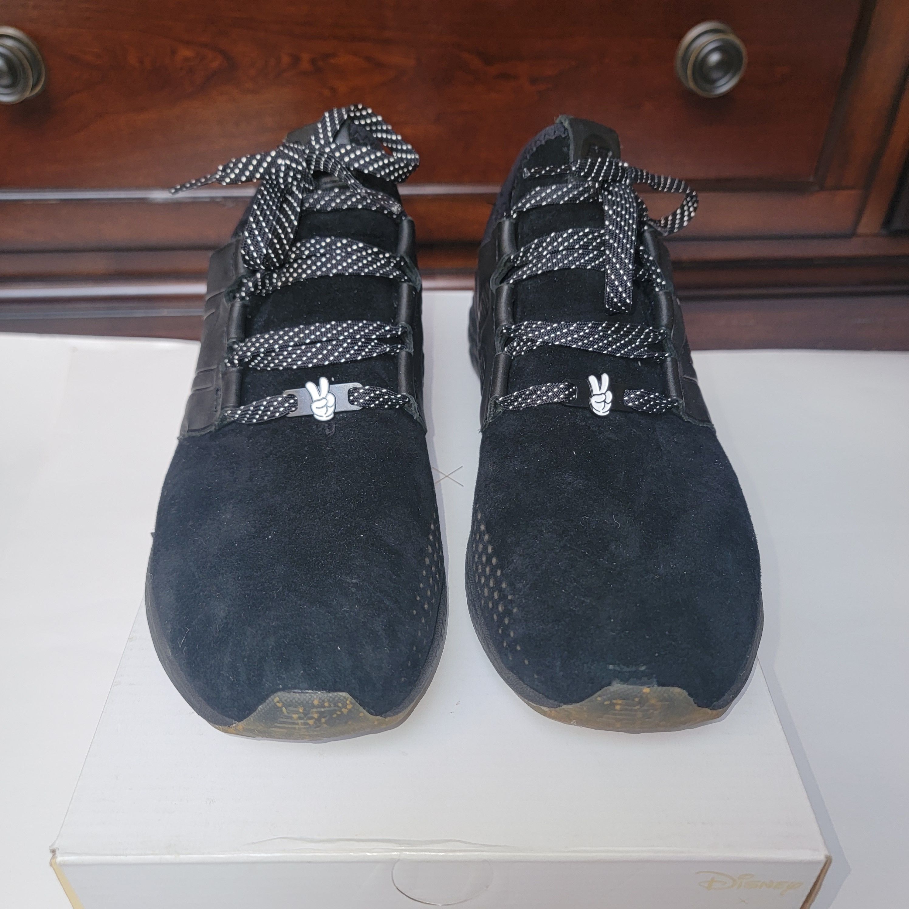 Disney × New Balance Disney x New Balance Fresh Foam Cruz Mickey Mouse Logo Size US 10.5 / EU 43-44 - 7 Thumbnail