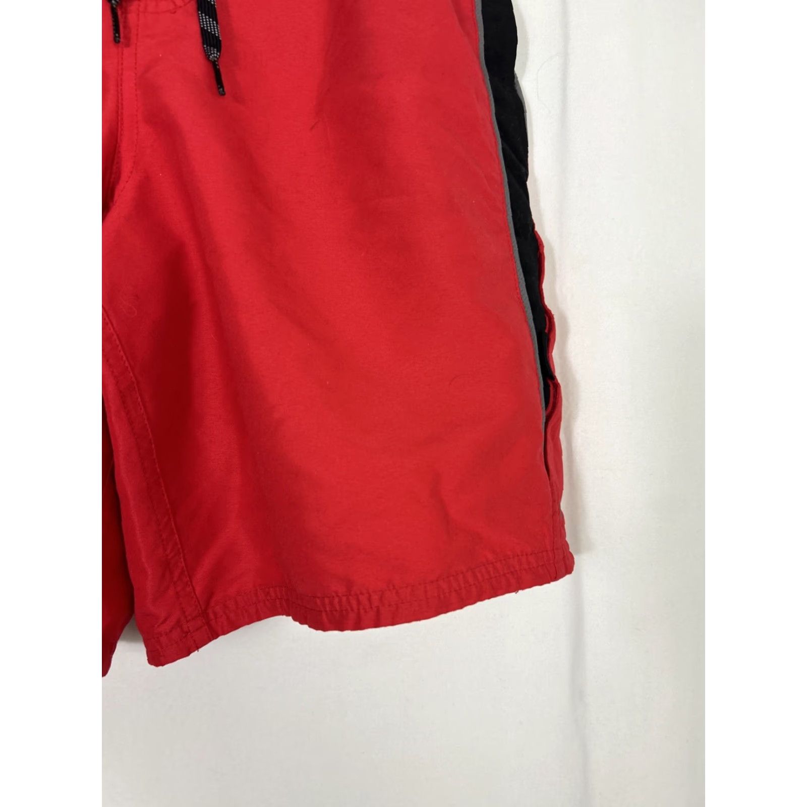 Nike Nike Board Shorts Men M Red Black Lined Swim Bottom 30x9" Size US 31 - 3 Thumbnail