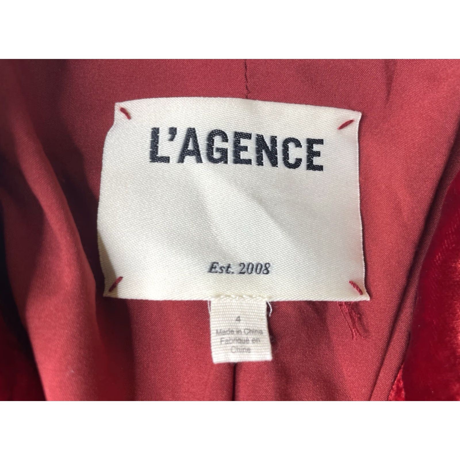 L'AGENCE L'Agence Red Velvet Double Breasted Silk Blend Blazer Jacket 4 Valentine's Blazer Women's Red Velvet 4 Valentine Christmas Holiday Luxury Formal Sex? Size S / US 4 / IT 40 - 3 Thumbnail