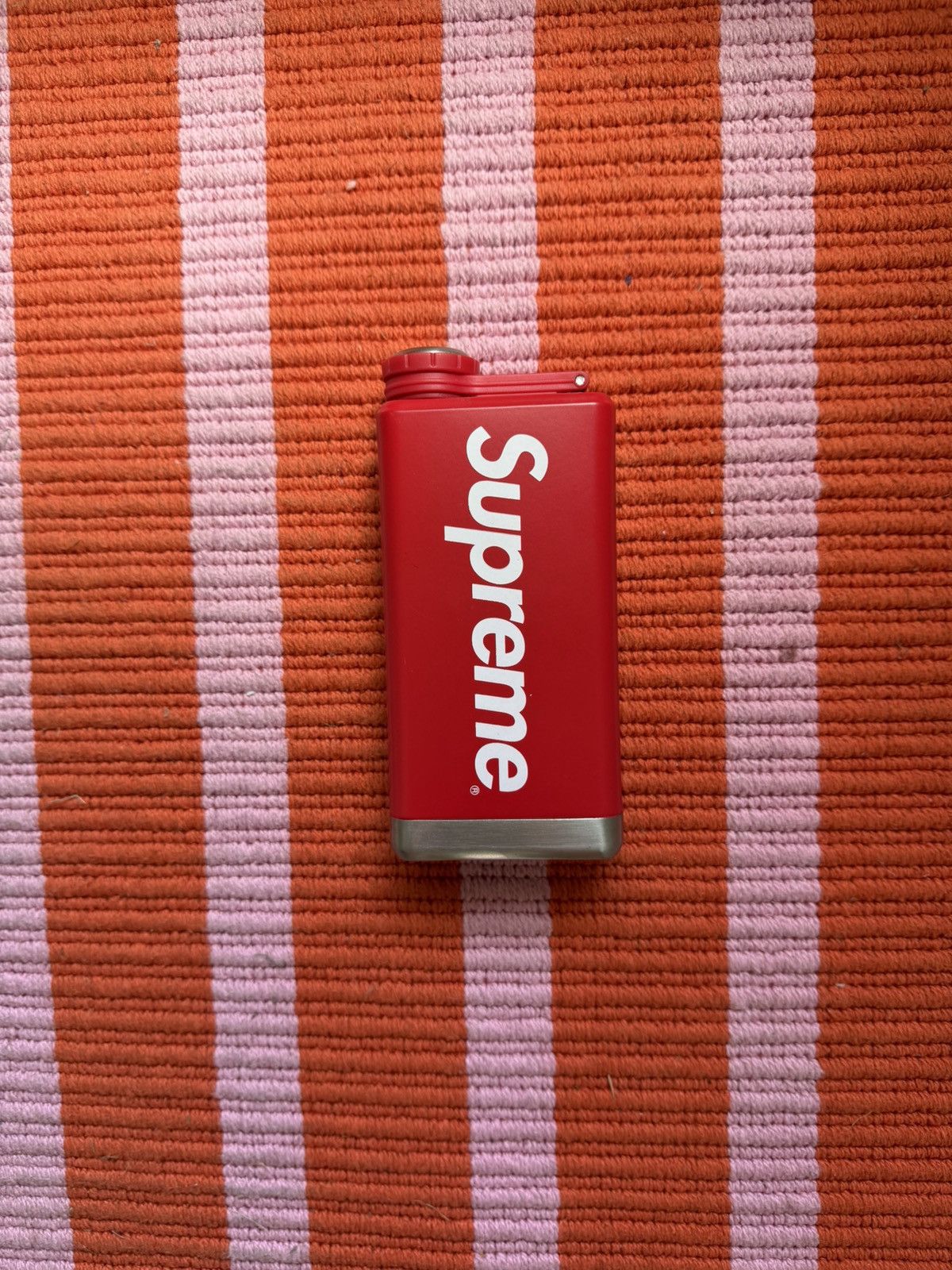 Supreme Supreme Stanley Adventure Flask Red | Grailed
