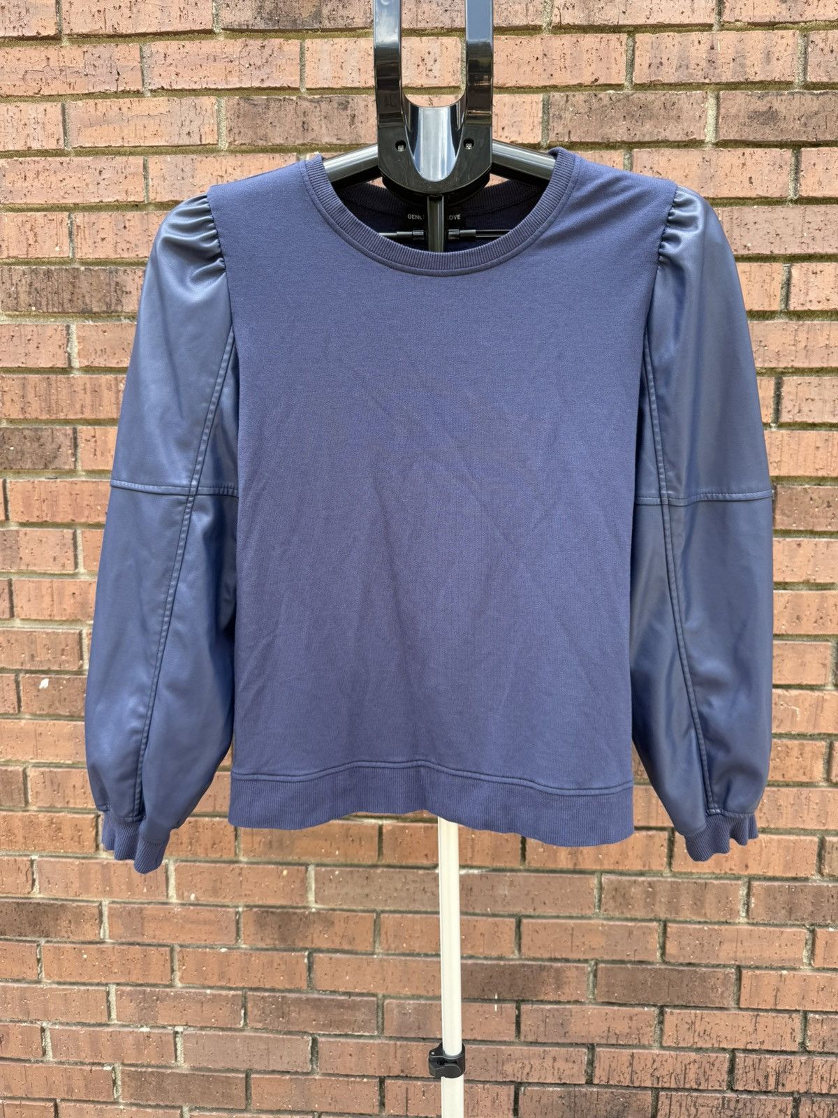 Generation Love Generation Love Finley Faux Leather Sleeve Sweatshirt Navy Size S / US 4 / IT 40 - 1 Thumbnail
