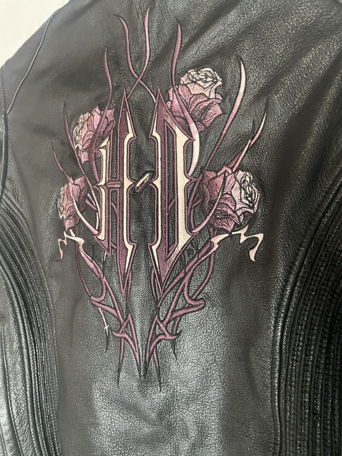 Harley Davidson 2007 Harley Davidson Roses Leather Biker Jacket Black + Pink Size US M / EU 48-50 / 2 - 4 Thumbnail