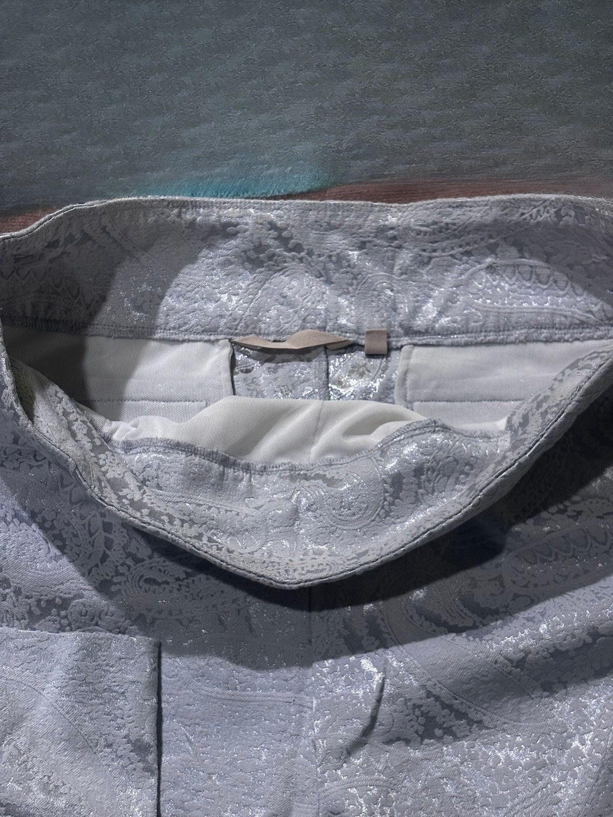 Soft Surroundings Women’s silver pants.wp0307 Size 30" / US 8 / IT 44 - 8 Thumbnail