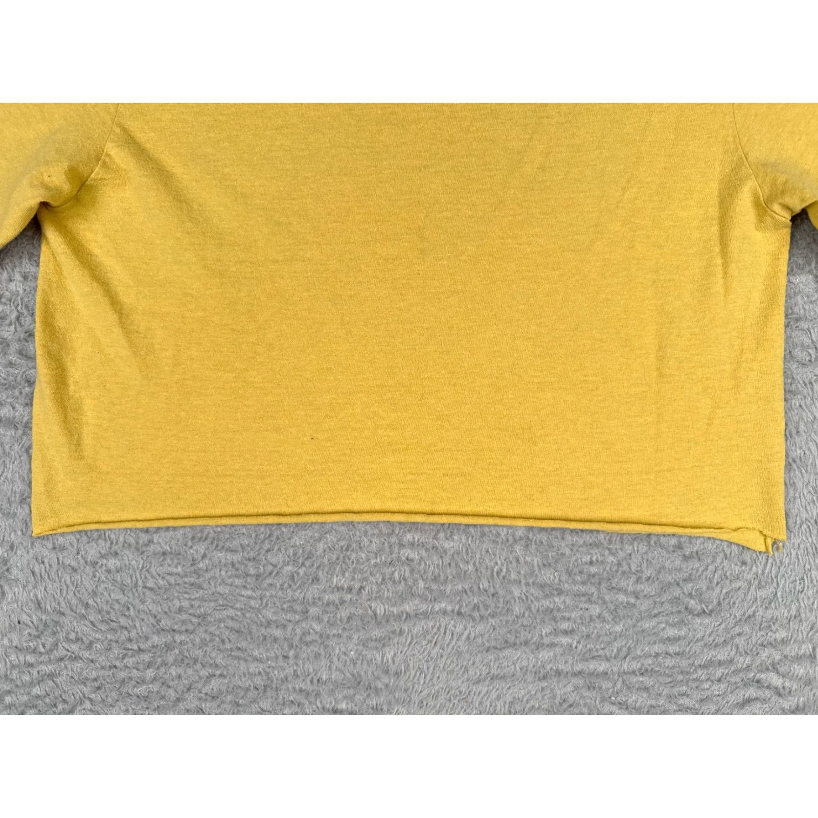 Patagonia Patagonia Shirt Adult Small Yellow Short Sleeve Crew Neck Cotton Blen Distressed Size US S / EU 44-46 / 1 - 5 Thumbnail