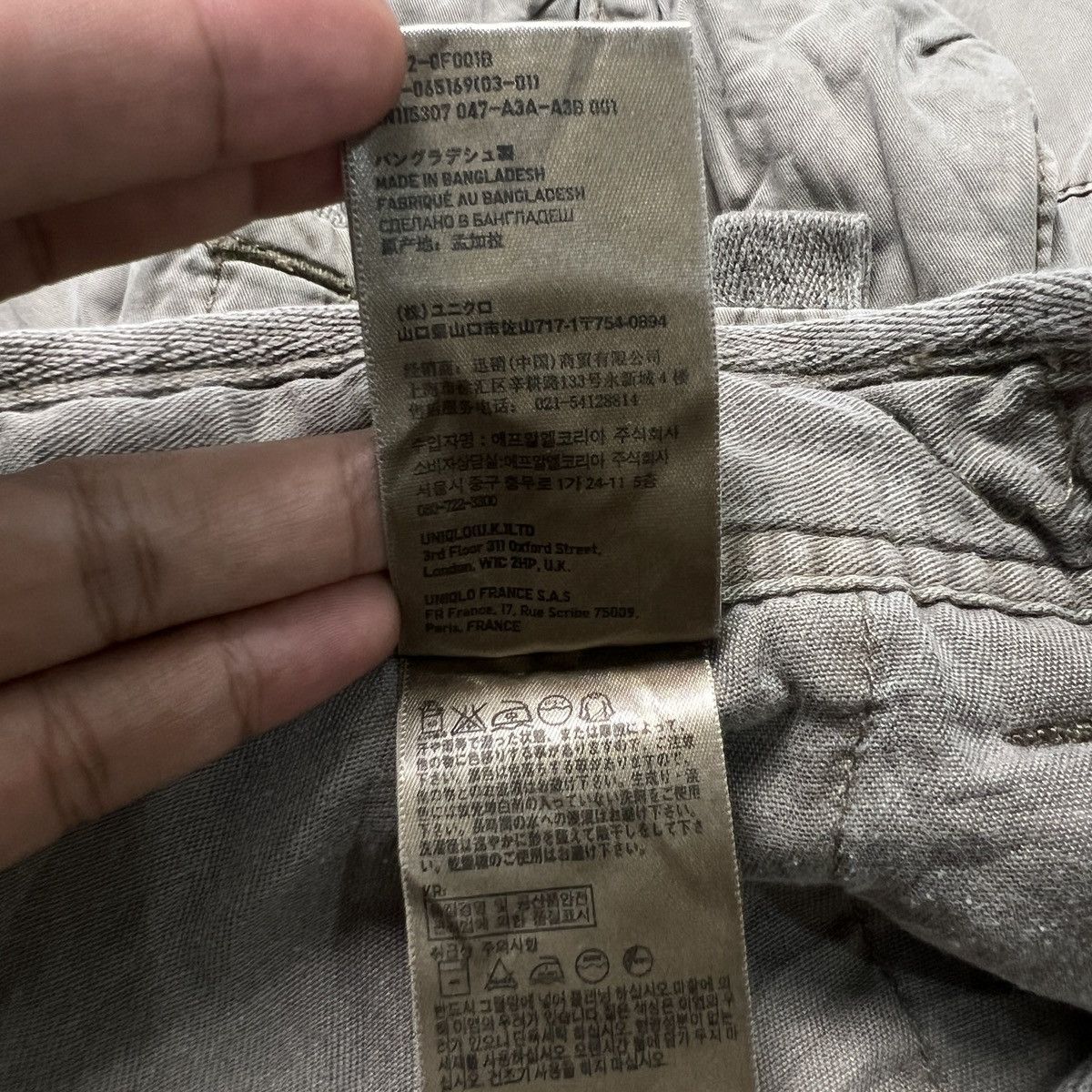 Uniqlo Uniqlo Double Knee MultiPocket Cargo Pants Size US 34 / EU 50 - 6 Thumbnail