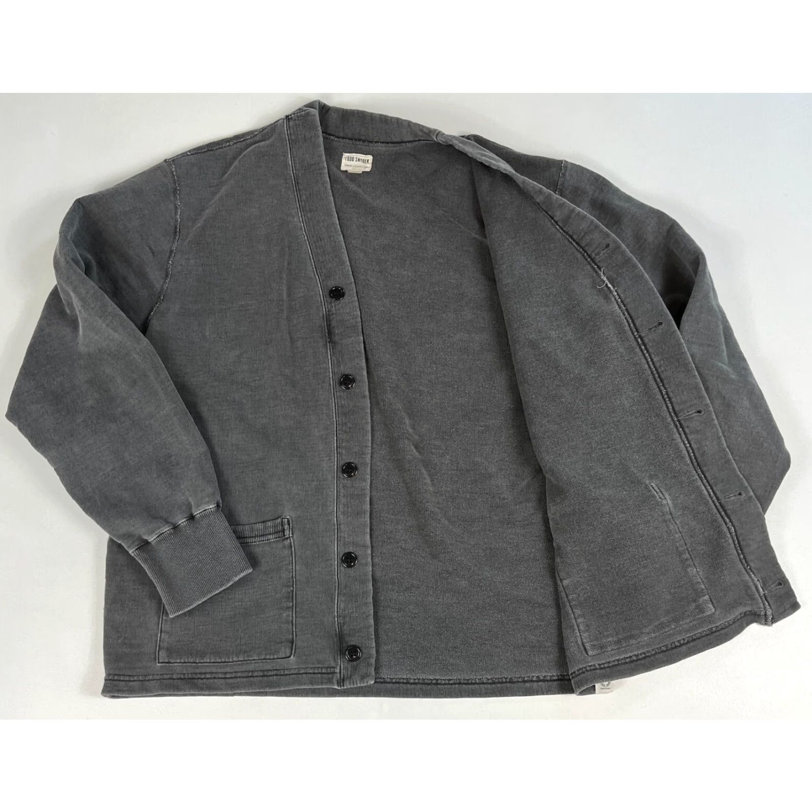 Todd Snyder Todd Snyder Men’s Cardigan Sweatshirt Sweatshirt Cardigan XL Gray Canada 100% Cotton Vintage? (adjust as per rules) Size US XL / EU 56 / 4 - 4 Thumbnail