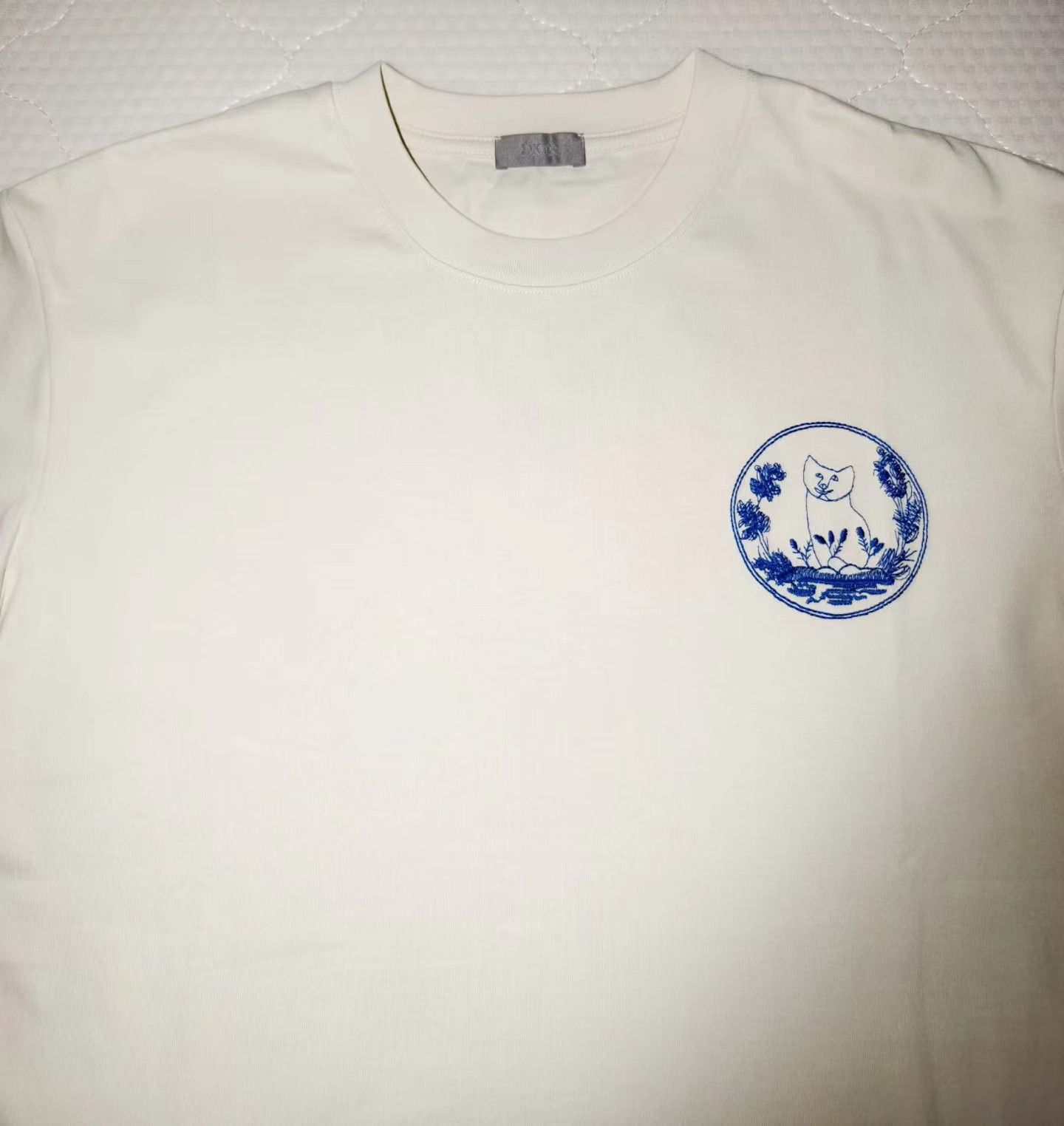 Dior Dior embroidered off-white short-sleeve T-shirt Size US M / EU 48-50 / 2 - 2 Thumbnail