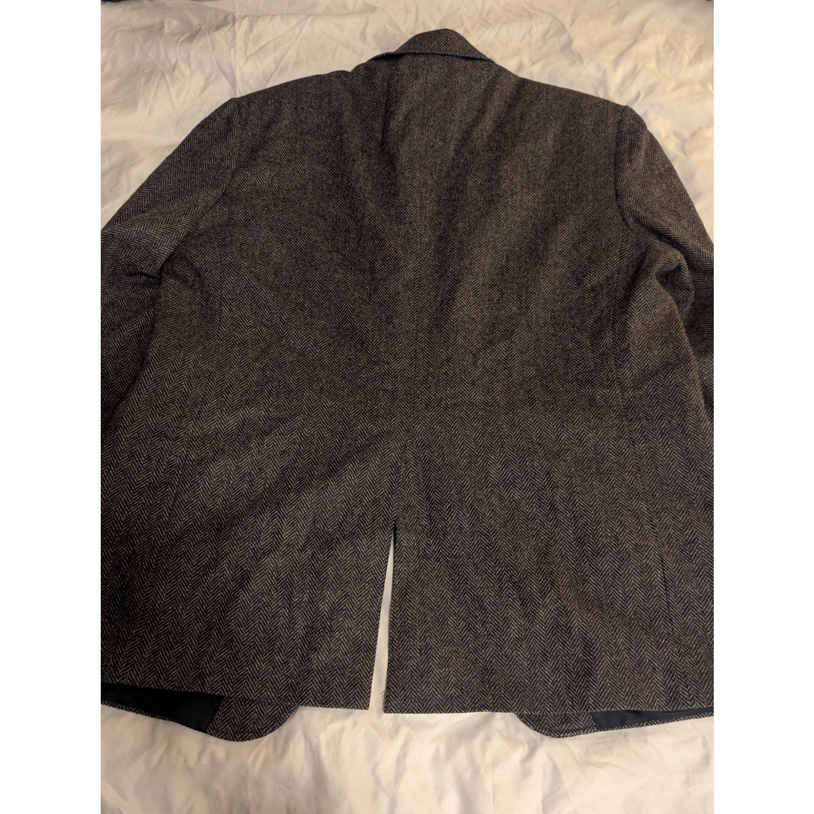 Lands' End Land End Tweed Lambswool Herringbone Blazer 48 Reg 2 button Size 48R - 14 Thumbnail