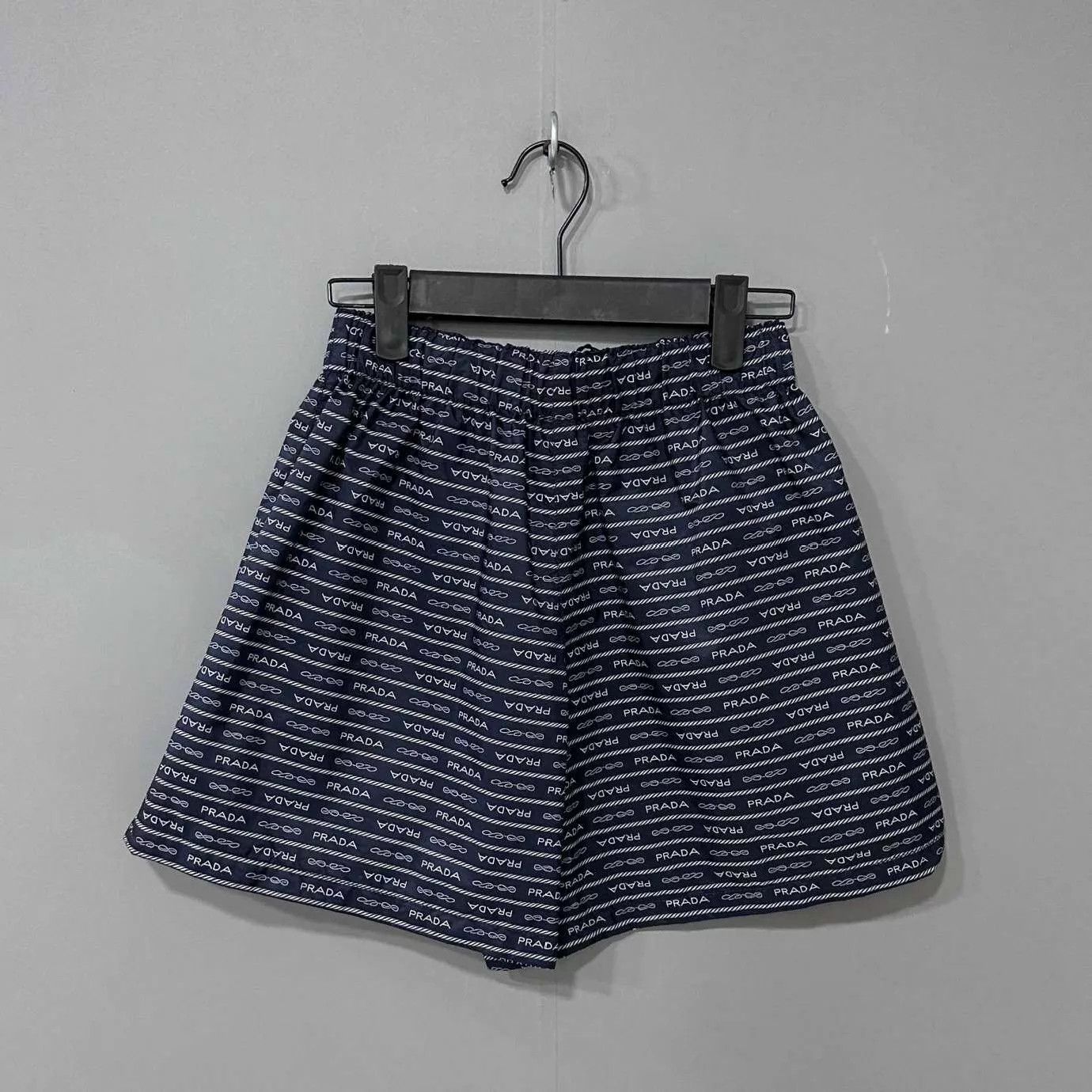 Prada PRADA striped all-over triangle logo short Size 25" / US 0 / IT 36 - 1 Thumbnail