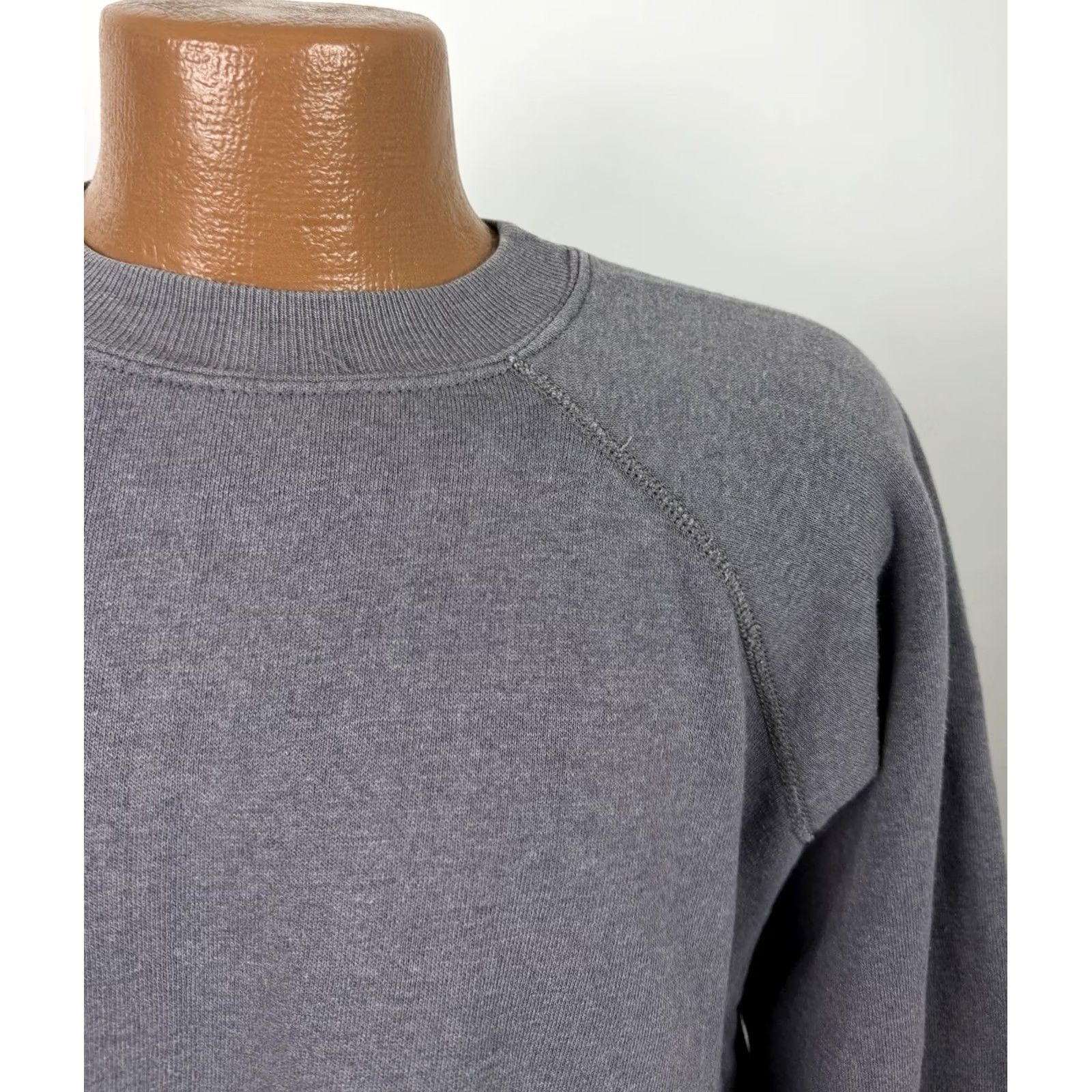 Vintage VINTAGE Mens 2XL Sweatshirt Raglan Crewneck Gray Charcoal 80s 90s Grunge Vintage Size US XXL / EU 58 / 5 - 3 Thumbnail