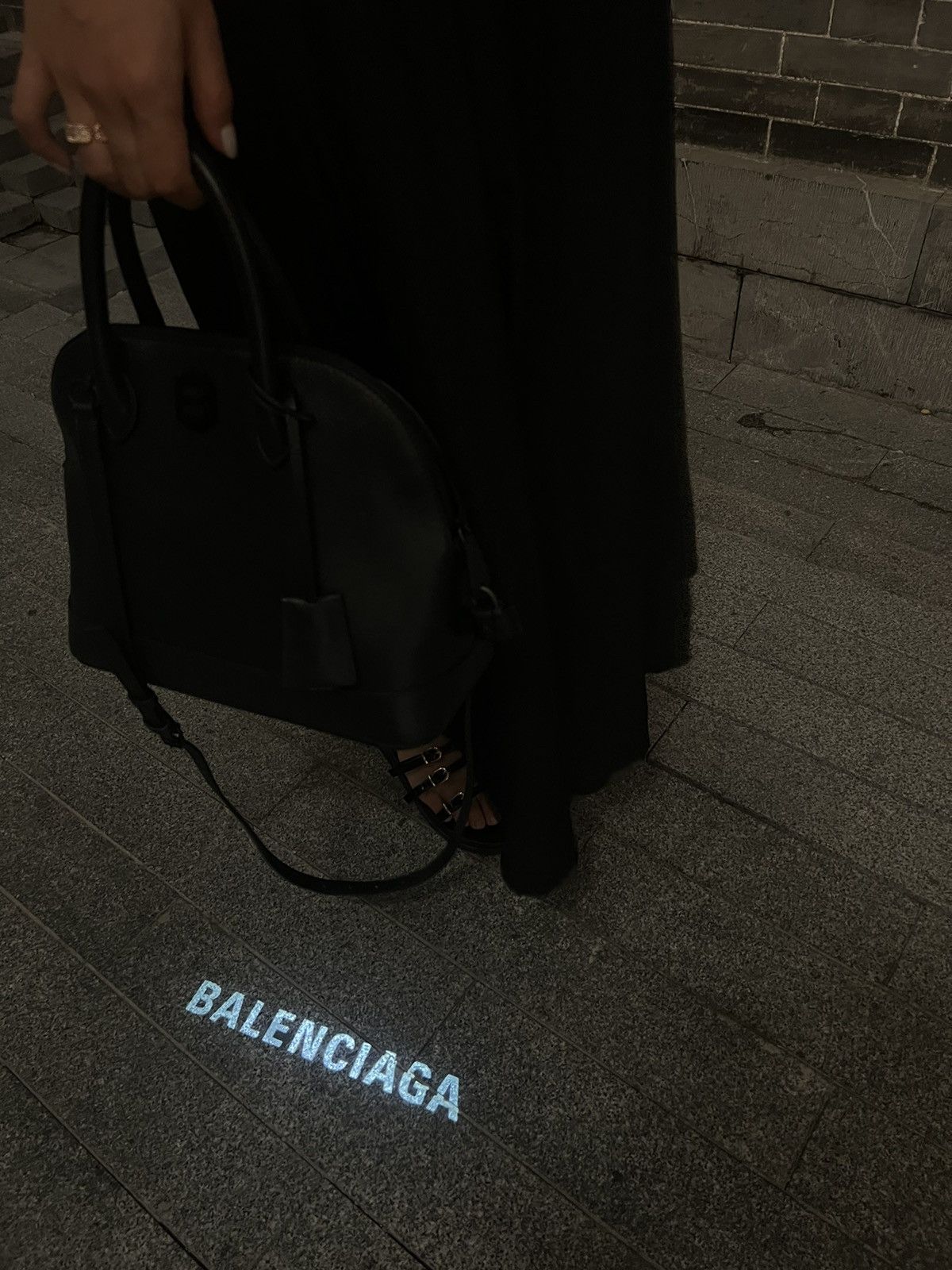 Balenciaga Balenciaga LED projector black bag Size ONE SIZE - 3 Thumbnail