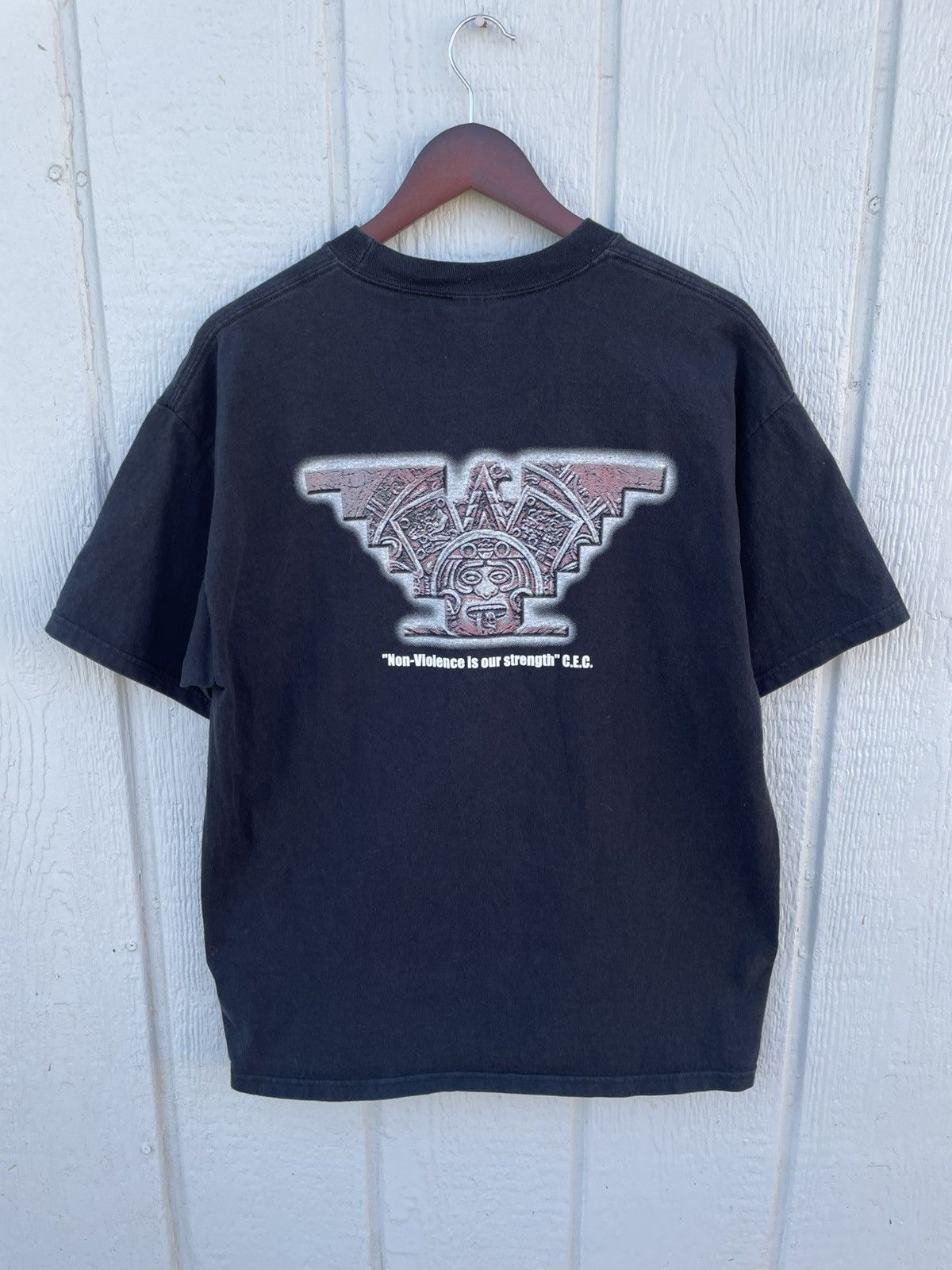 Hanes Vintage 2000s Cesar Chavez black men’s large heavy Hanes Size US L / EU 52-54 / 3 - 6 Thumbnail