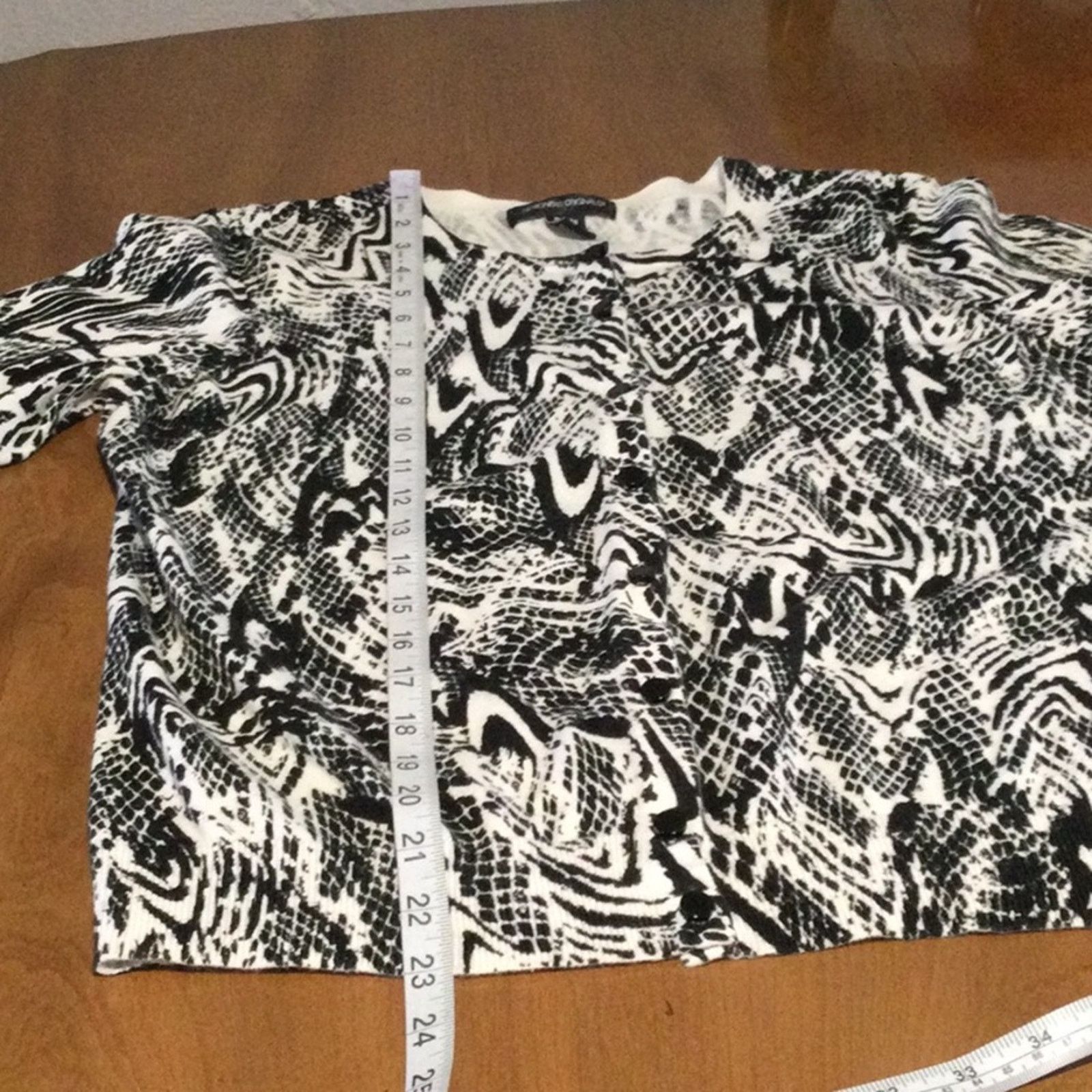 Other Designer Originals Black & White Button Front Cardigan PL Size L / US 10 / IT 46 - 15 Thumbnail