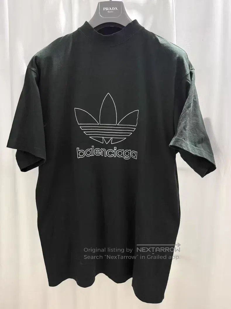 Balenciaga Balenciaga Short Sleeve, Black-Green Size US S / EU 44-46 / 1 - 1 Thumbnail