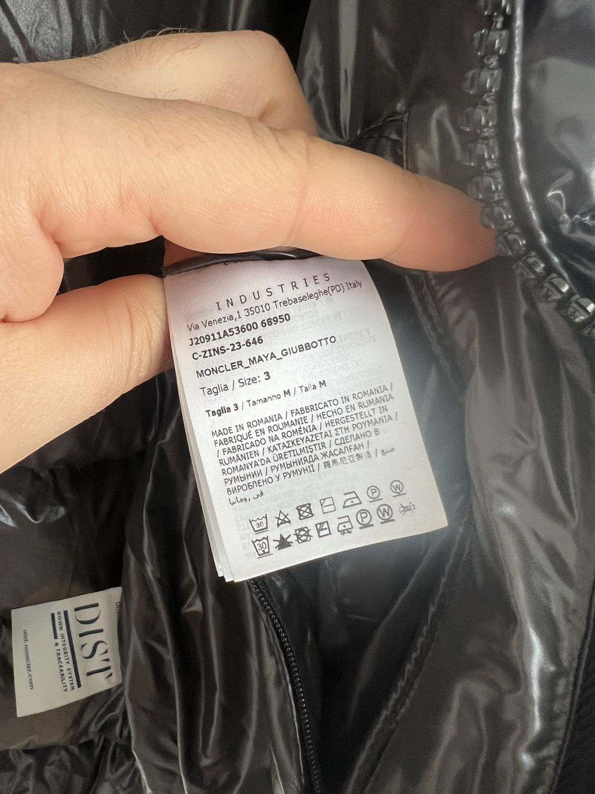 Moncler Maya Giubbotto size 3 Size US L / EU 52-54 / 3 - 18 Thumbnail