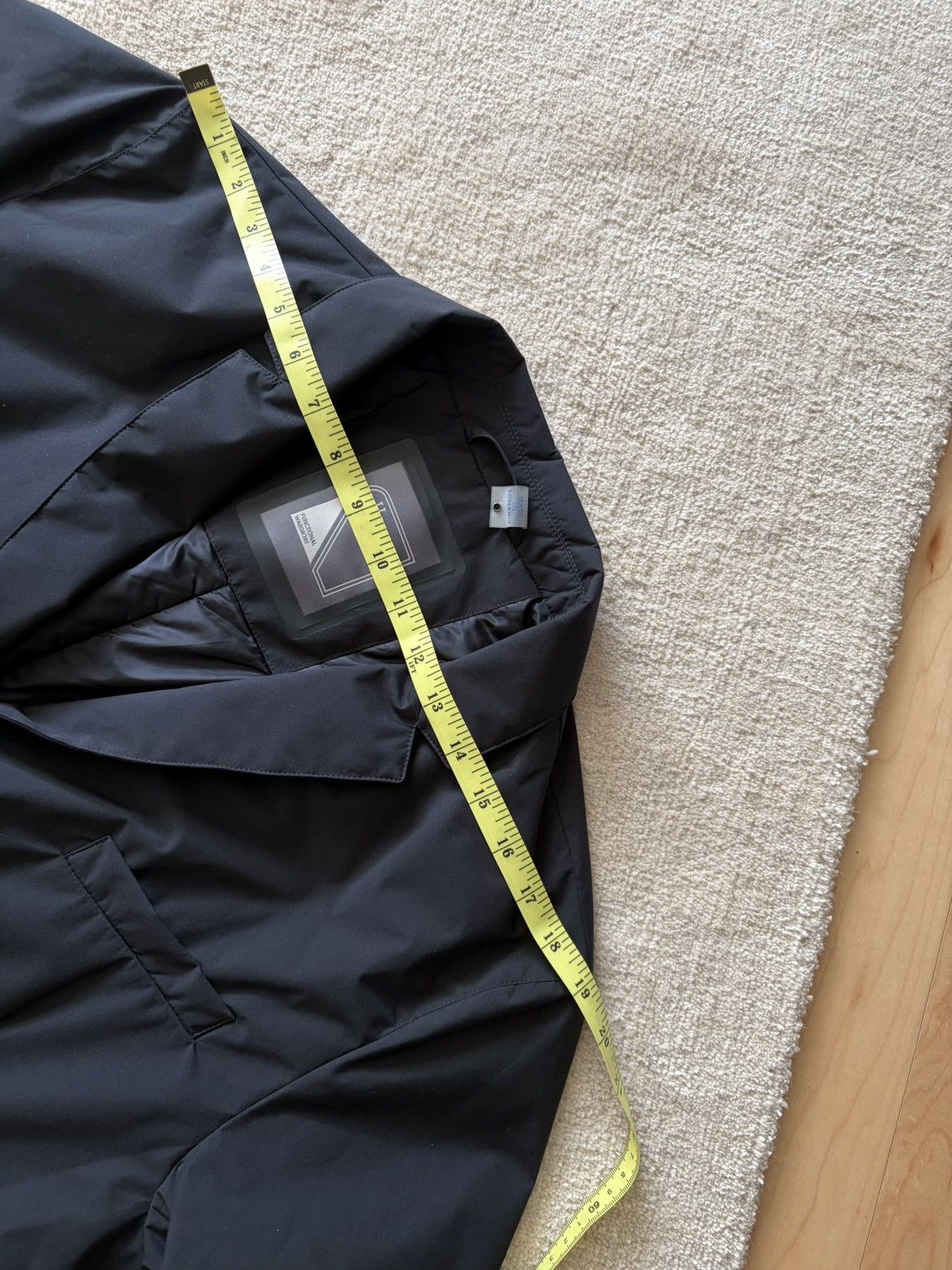 Herno Herno mens sport jacket 52 waterproof navy NWT Size US L / EU 52-54 / 3 - 12 Thumbnail