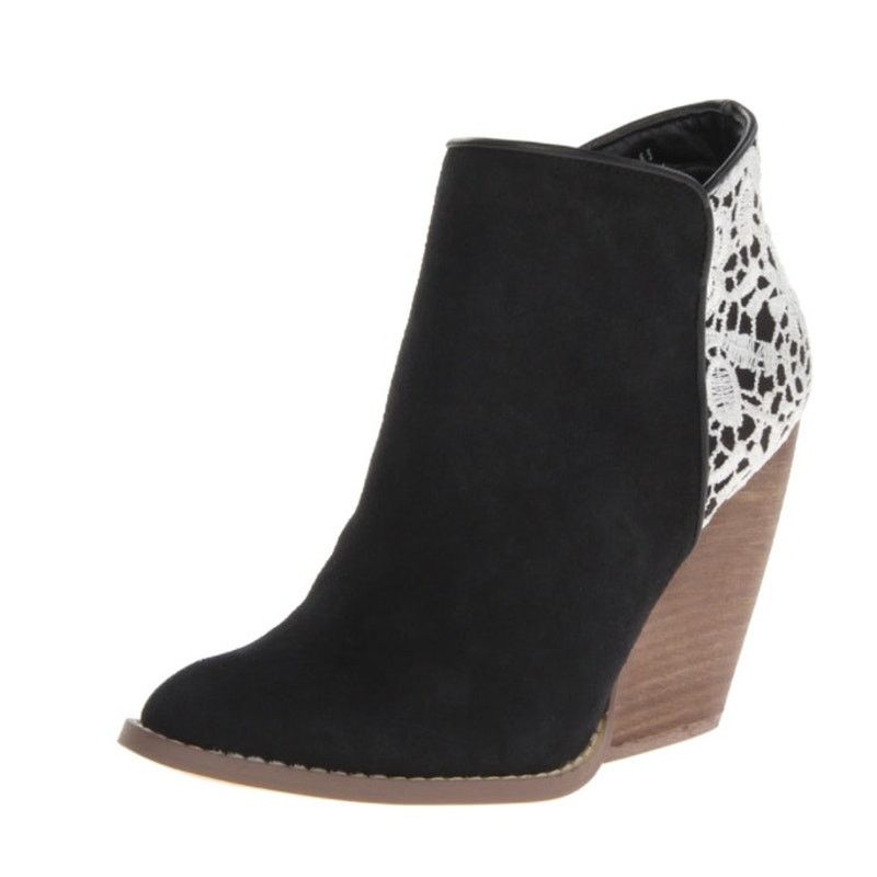 Other VERY VOLATILE Womens Leather Lace Ankle Boots Shoes Sz 7 NIB Size US 7 / IT 37 - 9 Thumbnail