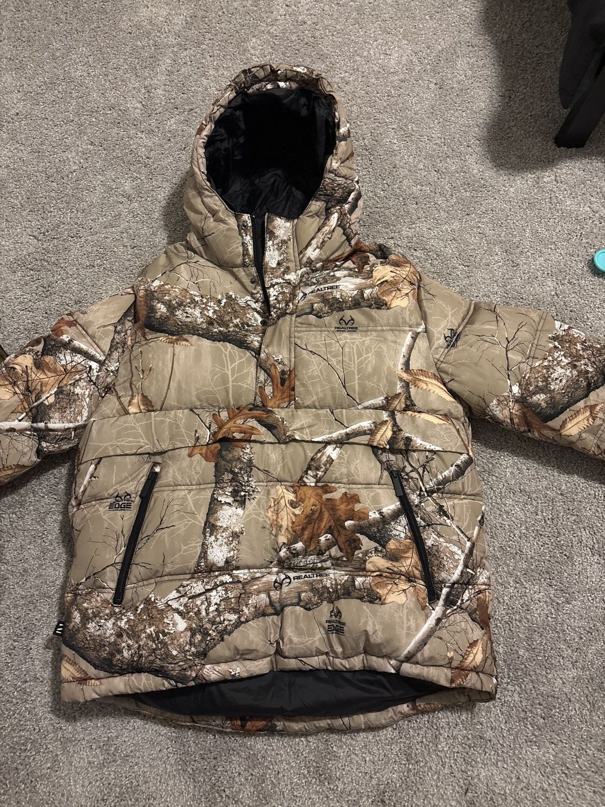 The Very Warm x Realtree Camo Pullover Puffer