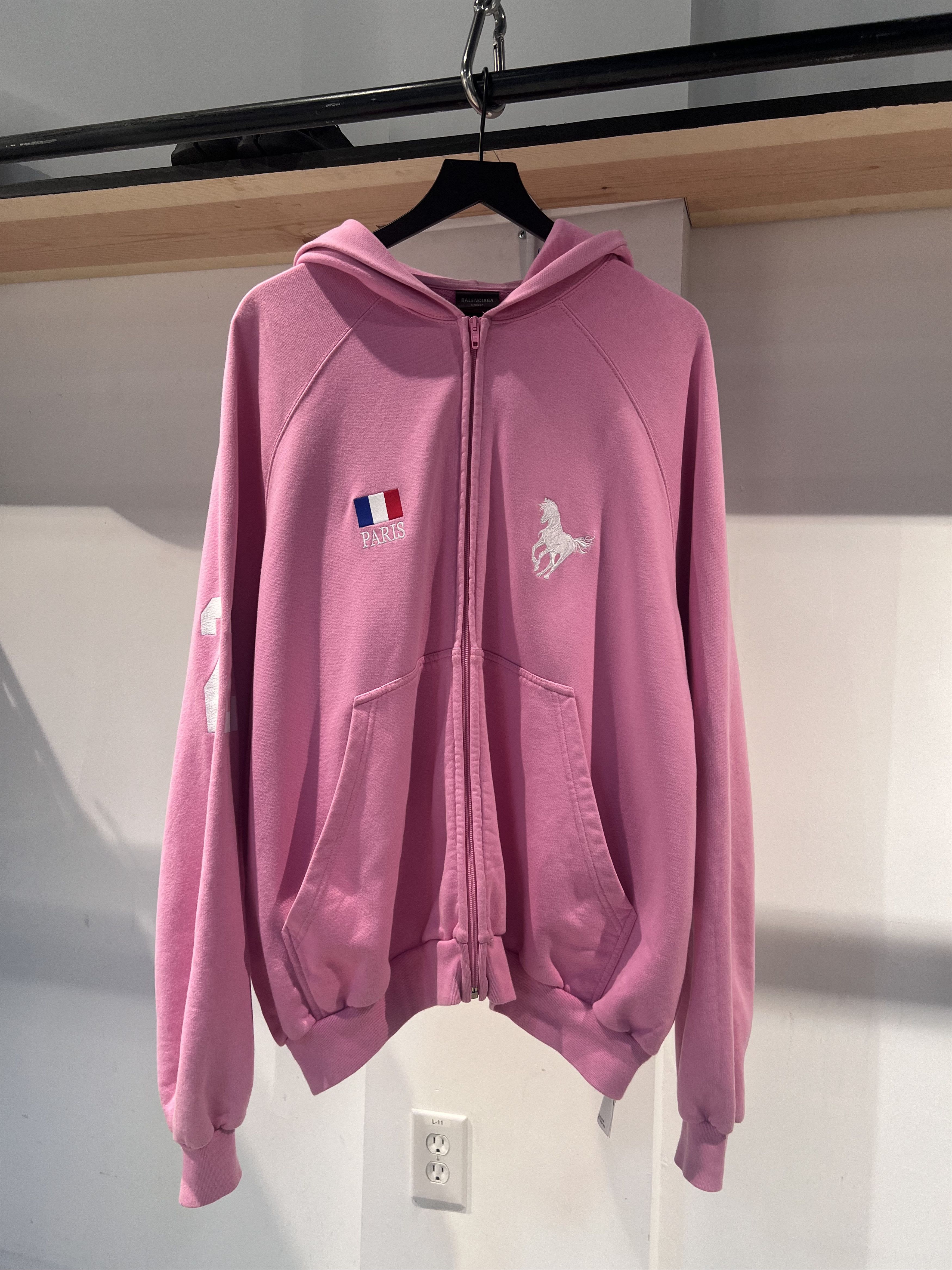 Balenciaga Balenciaga Pink Polo Zip Size US L / EU 52-54 / 3 - 1 Thumbnail