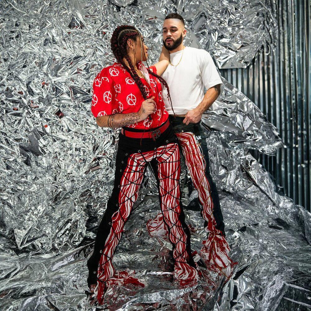 Designer AKINGS Crimson Aux Denim (Size 34) Size US 34 / EU 50 - 3 Thumbnail