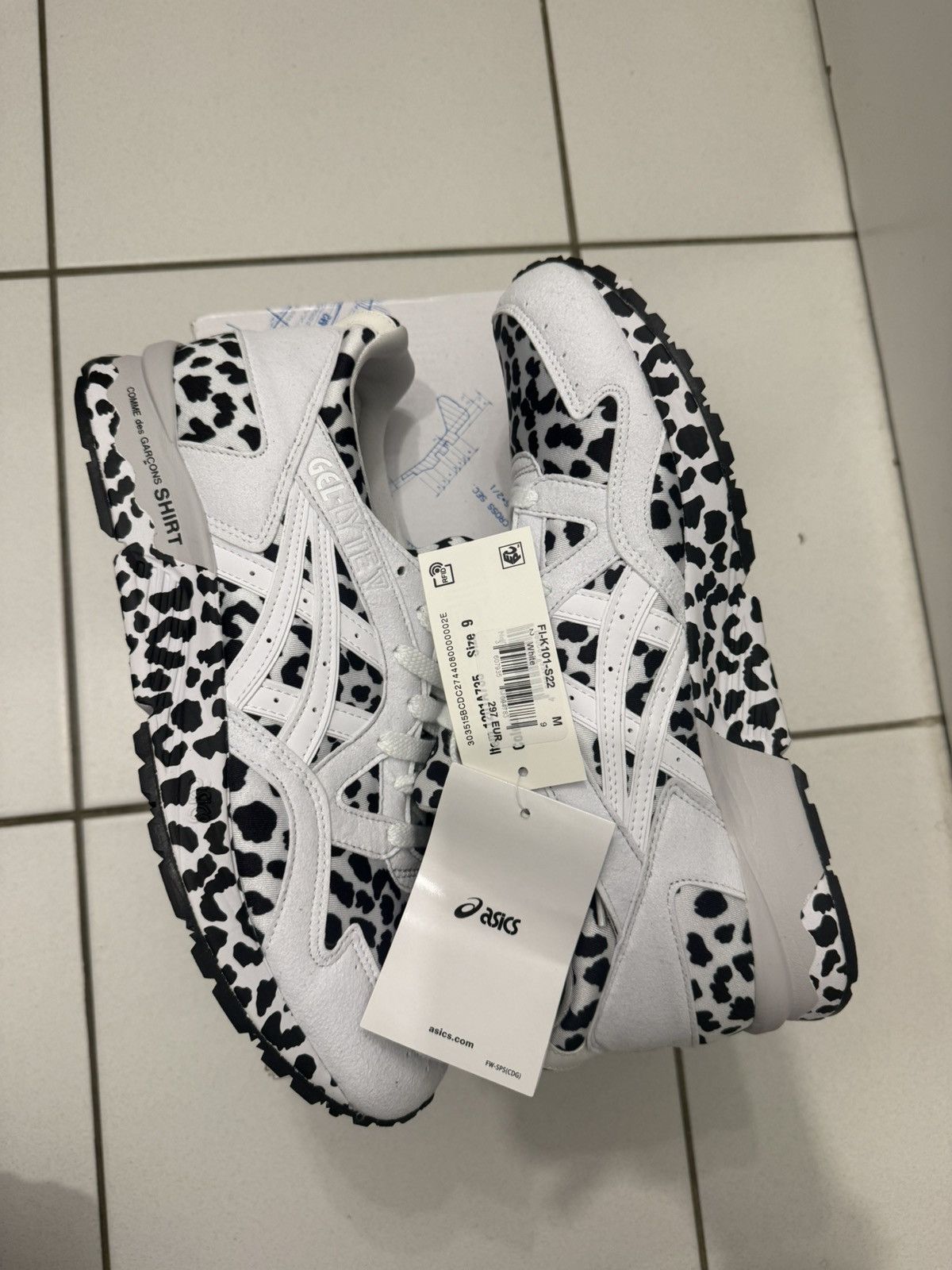 Asics × Comme des Garcons Comme des Garçons SHIRT x ASICS Gel Lyte 5 White Leopard Size US 9 / EU 42 - 6 Thumbnail