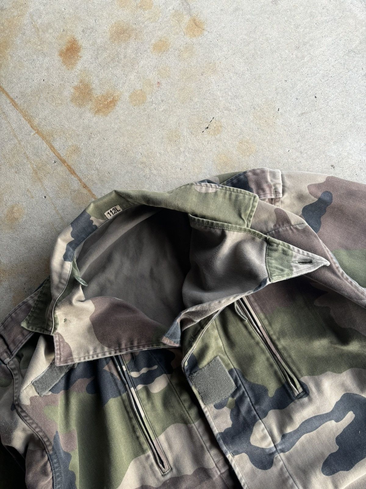 Vintage Crazy 90s Woodland Camo Balaclava Button Up Military Jacket Size US L / EU 52-54 / 3 - 5 Thumbnail