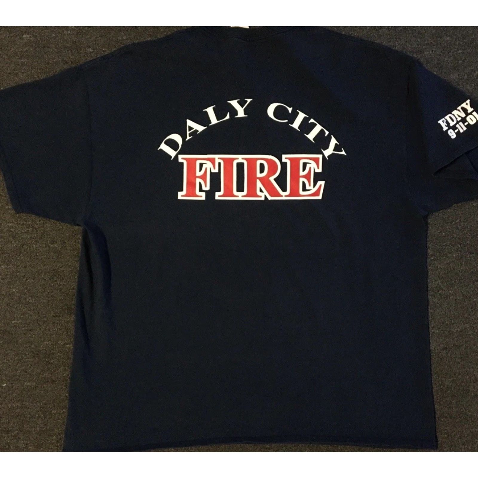 Vintage Vtg Daly City Fire Dept Faded Shirt XXL Police SF Fighter Cop Biker Grunge 90s Shirt Mens Blue 2XL Fire Fighter USA California 80s 90s Vintage T-Shirt Size US XXL / EU 58 / 5 - 2 Thumbnail