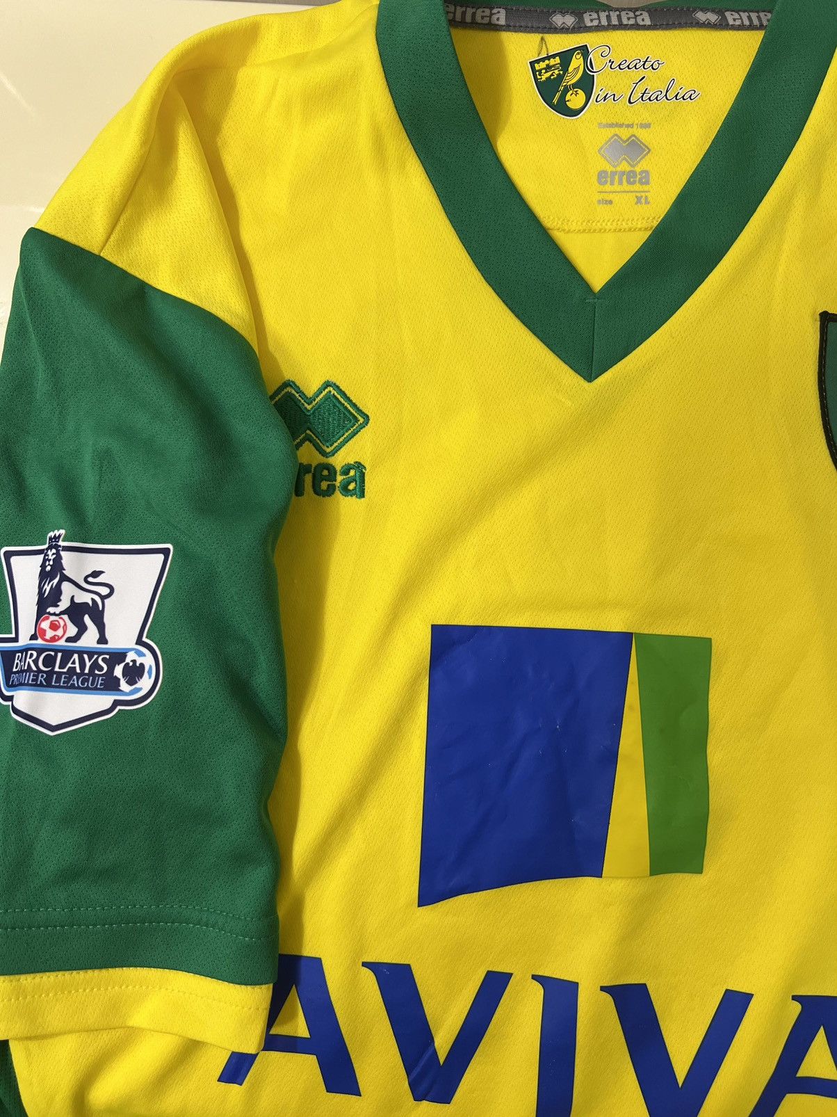 Errea × Vintage Norwich City Home 2013/2014 Size US XL / EU 56 / 4 - 2 Thumbnail