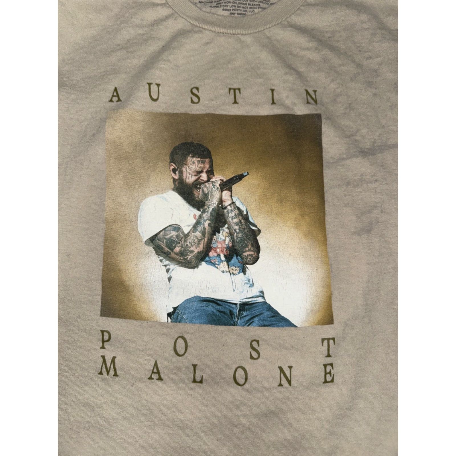 Vintage Post Malone T-Shirt Men Medium Tan 17x25 Size US M / EU 48-50 / 2 - 2 Thumbnail