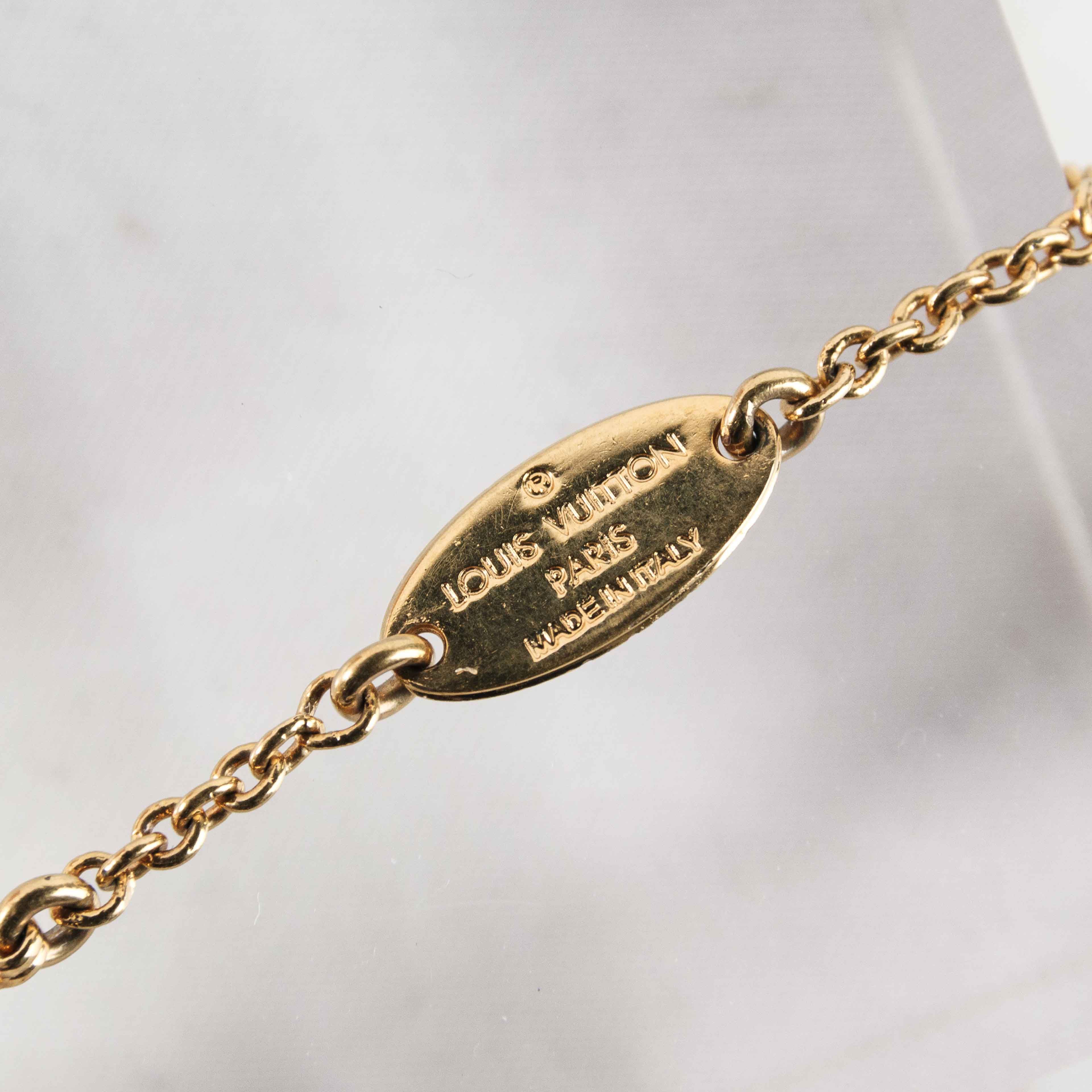 Louis Vuitton Louis Vuitton Essential V Gold-Tone Necklace Size ONE SIZE - 12 Thumbnail