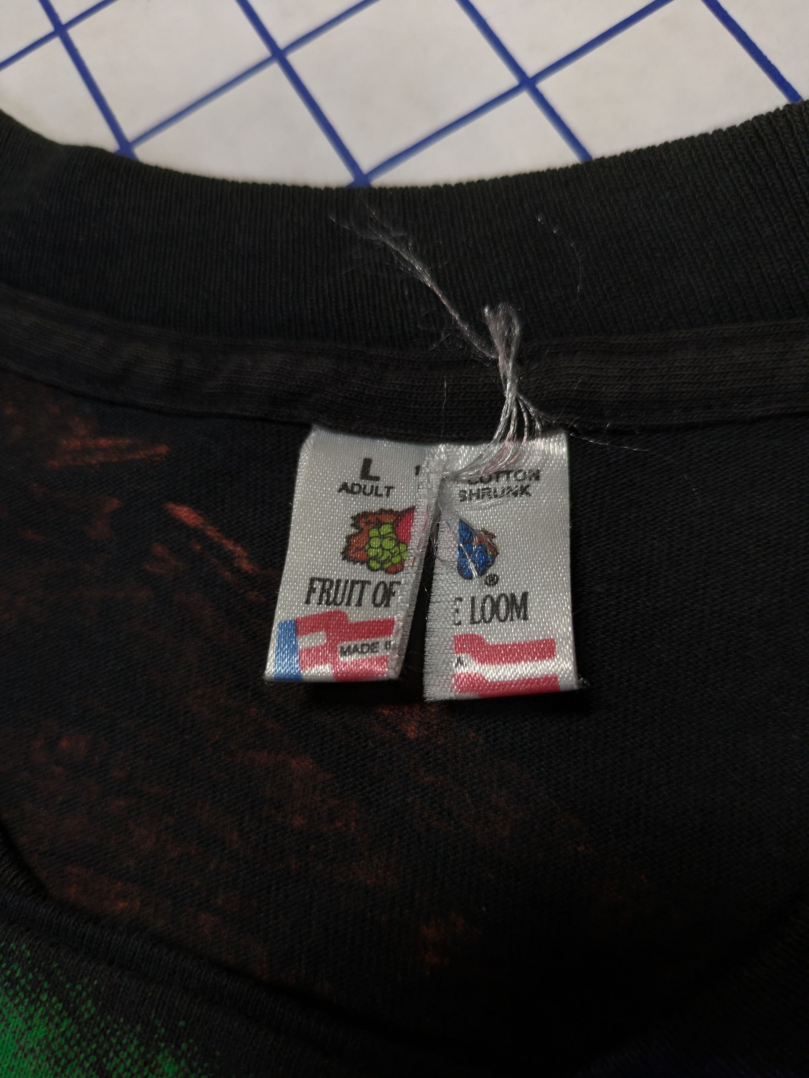 Liquid Blue Liquid Blue Dragon Vs Knight AOP Vintage Single Stitch Tee Size US L / EU 52-54 / 3 - 8 Thumbnail