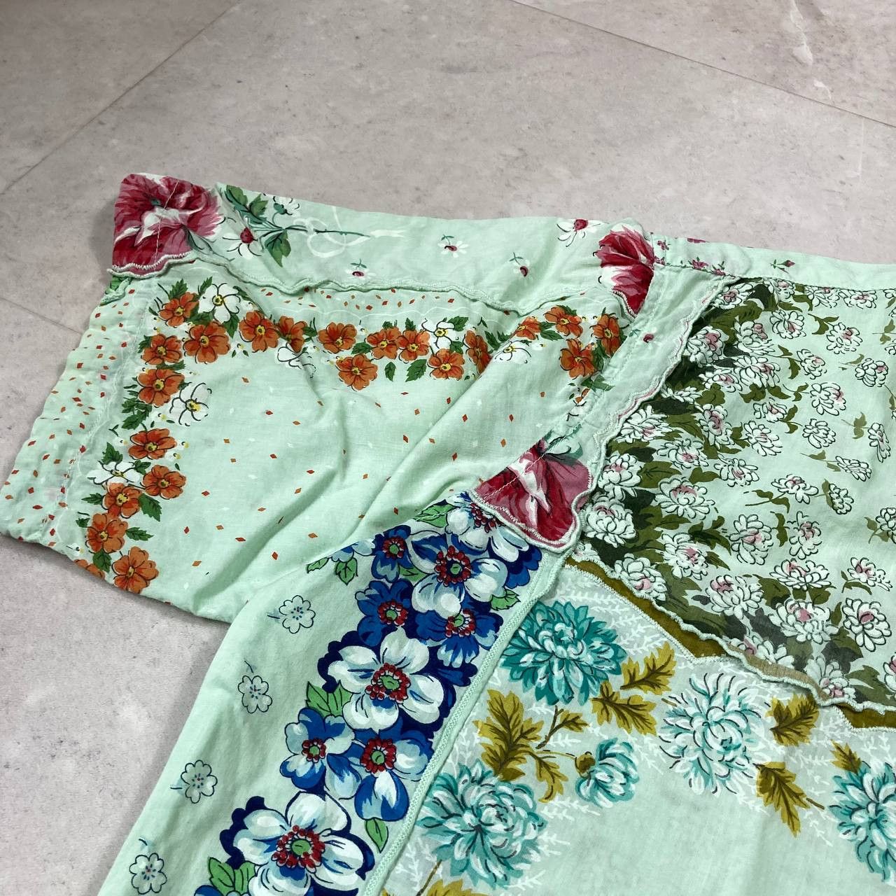 Custo Barcelona Vintage Custo Barcelona Floral Flowers Shirt Size US L / EU 52-54 / 3 - 4 Thumbnail