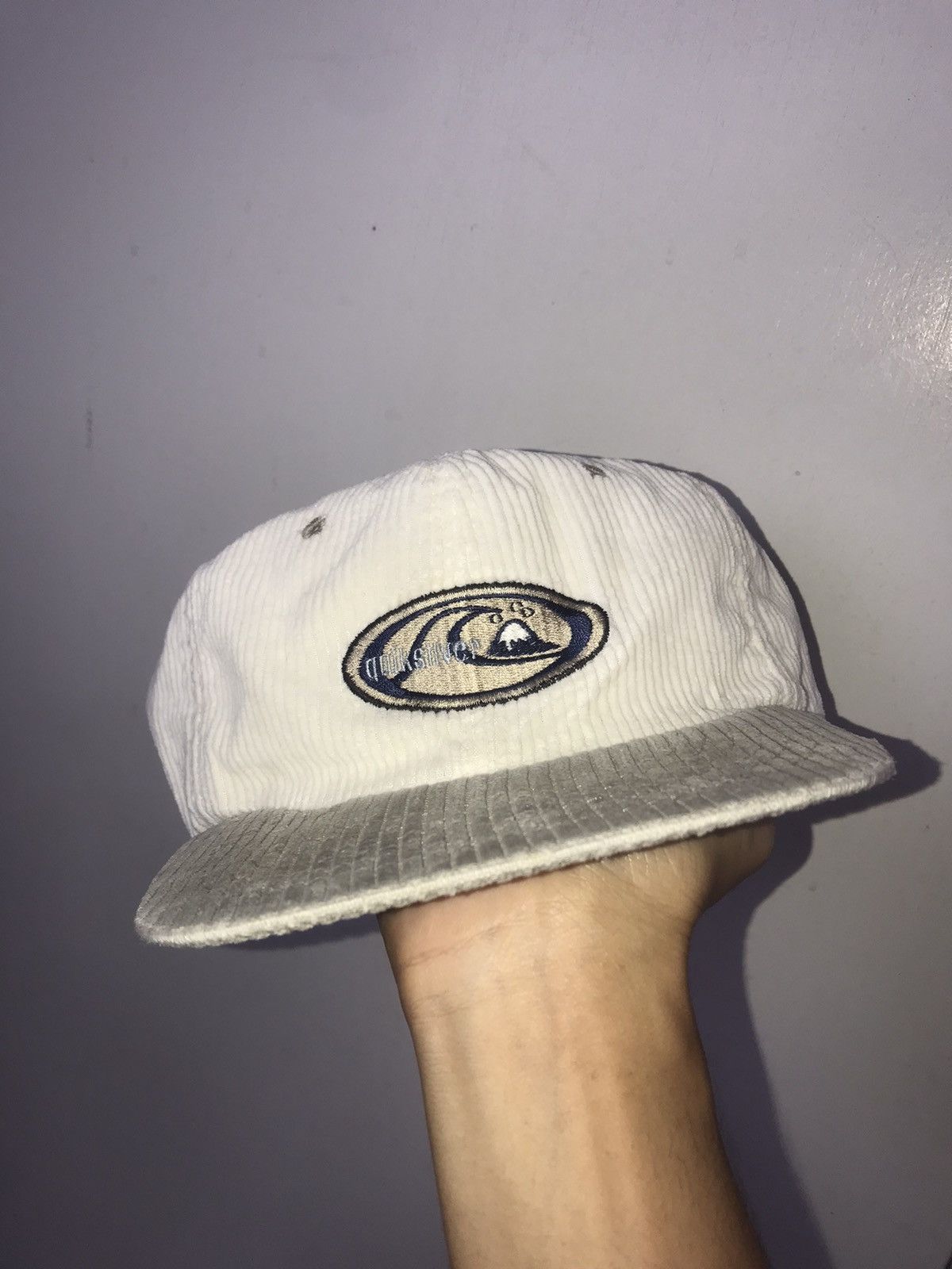 Quiksilver × Vintage Vintage Quiksilver Corduroy Snapback Cap Size ONE SIZE - 1 Thumbnail